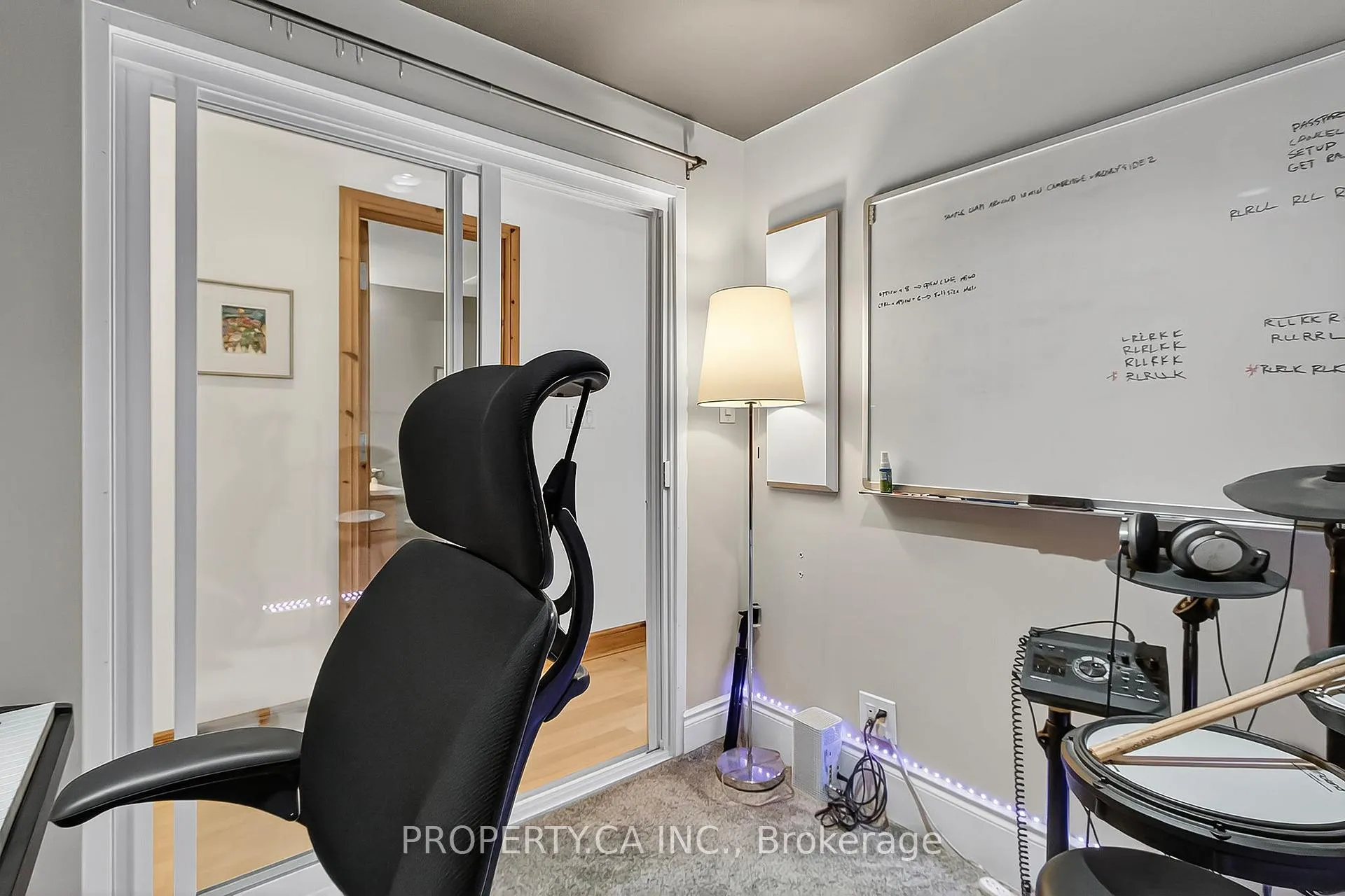 Photo 23 of Unit 110, 5 Father David Bauer Drive, Waterloo — HOMEH