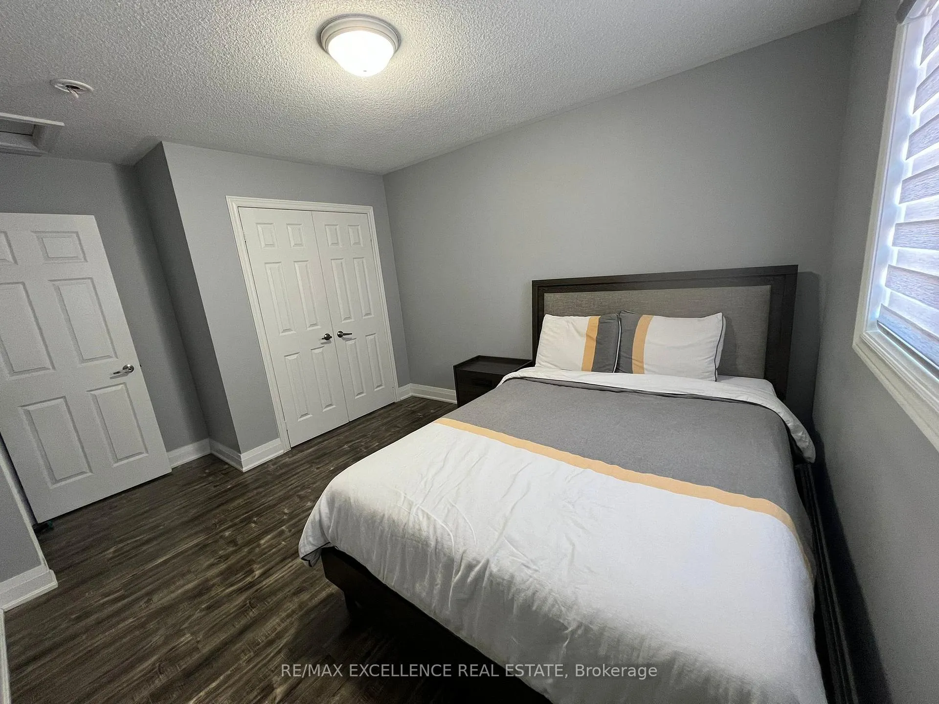 Photo 13 of 18 Fallstar Crescent, Brampton, Fletcher's Meadow — HOMEH