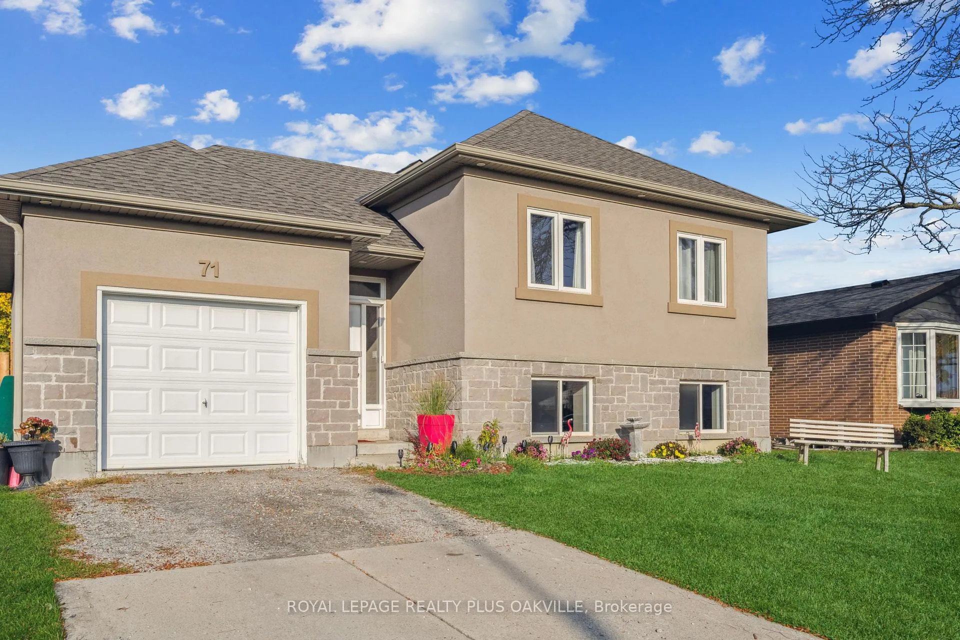 Photo 1 of 71 Locheed Drive, Hamilton, Lisgar — HOMEH
