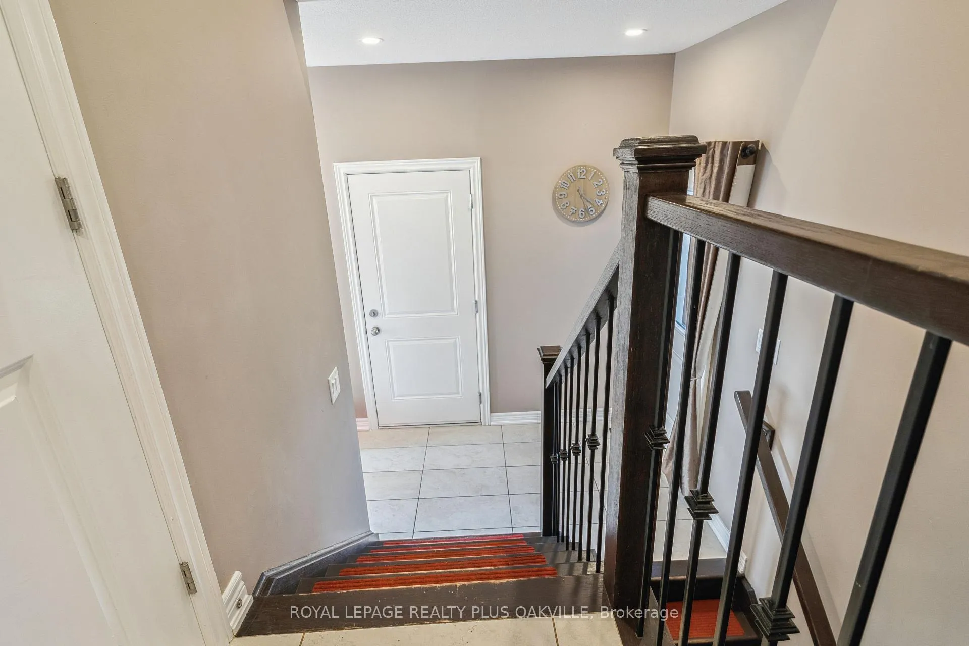 Photo 25 of 71 Locheed Drive, Hamilton, Lisgar — HOMEH