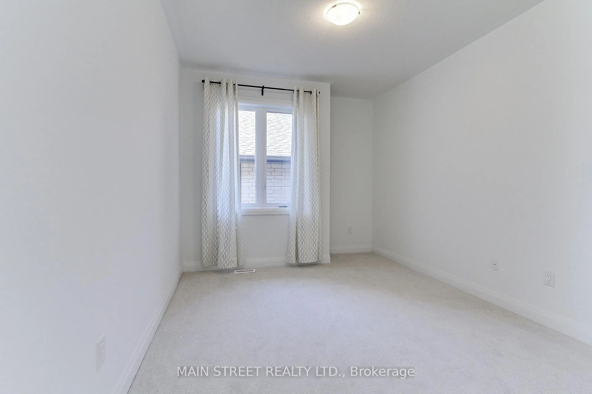 Photo 30 of 660 Mika Street, Innisfil, Alcona — HOMEH