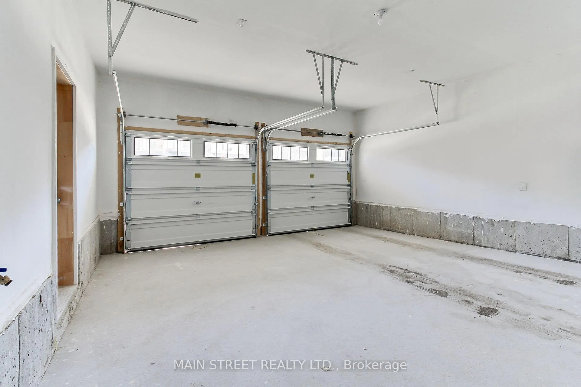 Photo 33 of 660 Mika Street, Innisfil, Alcona — HOMEH
