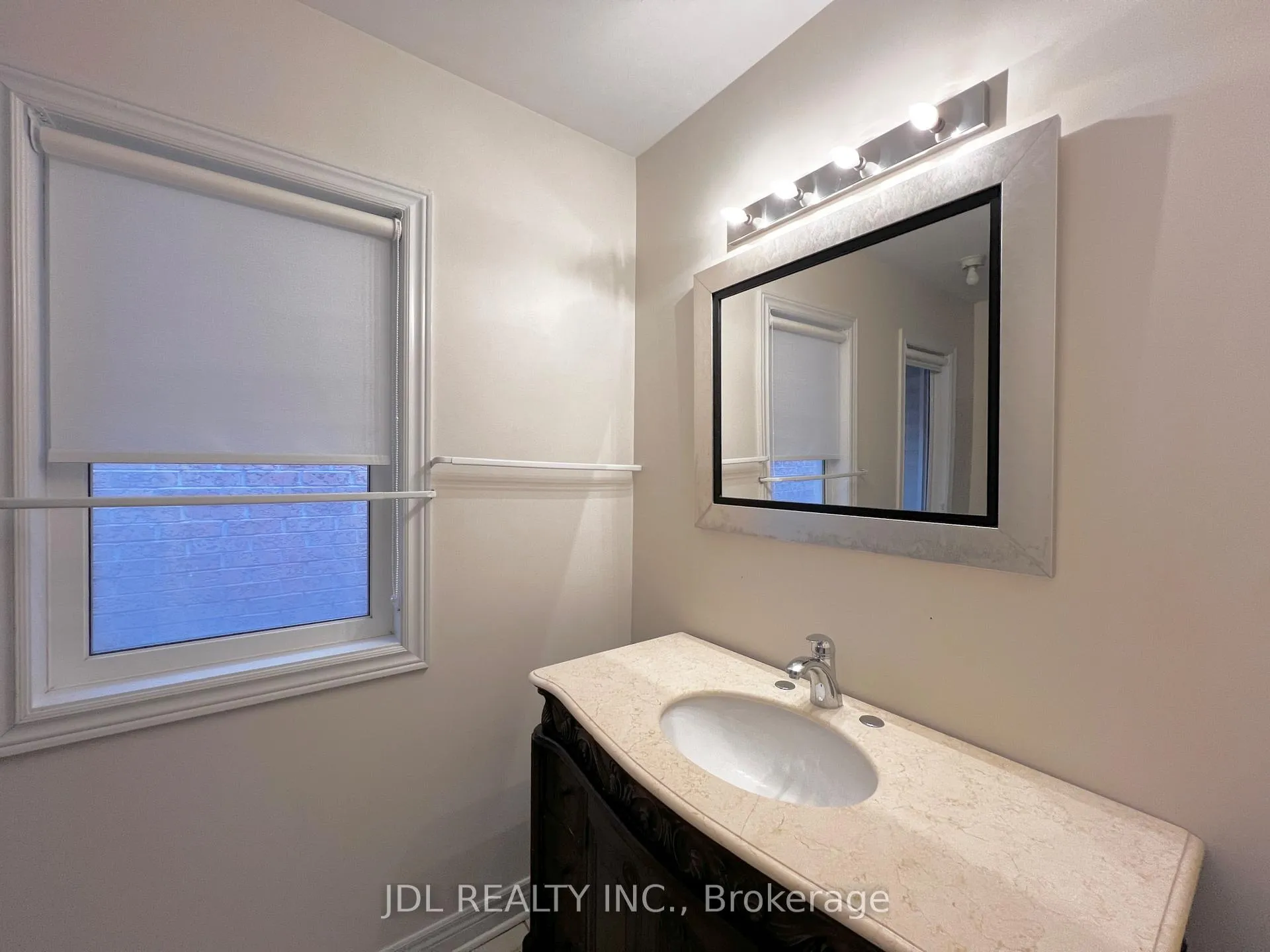 Photo 15 of 1 Winter Creek Crescent, Markham, Victoria Manor-Jennings Gate — HOMEH