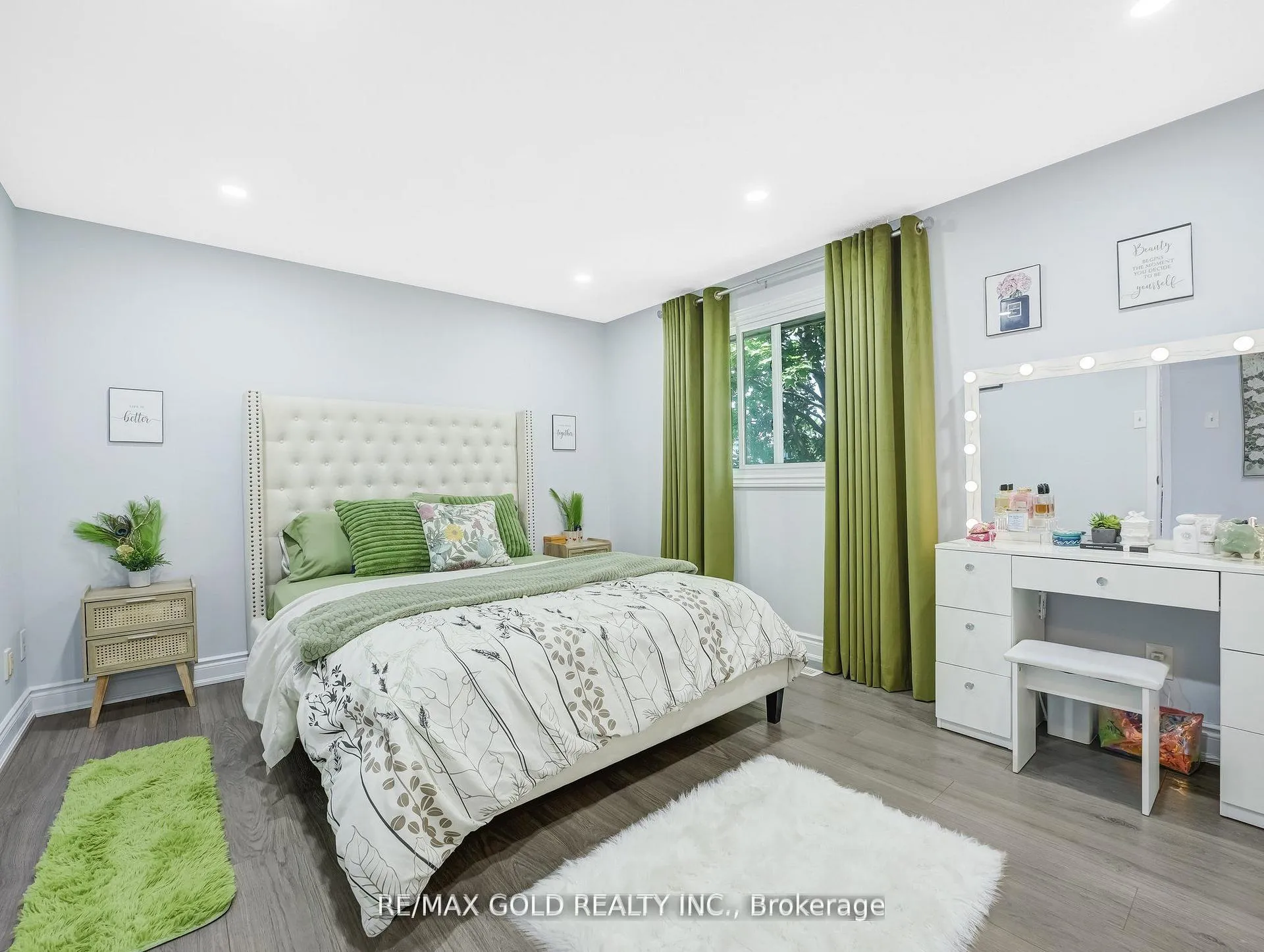 Photo 23 of Unit 6, 405 Kingscourt Drive, Waterloo — HOMEH