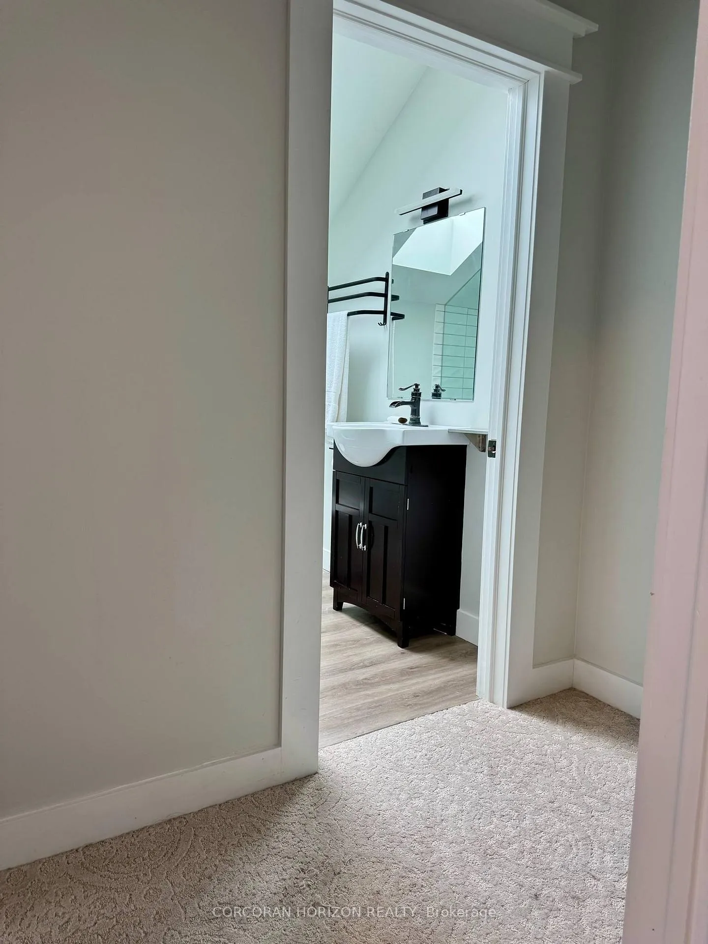 Photo 10 of 58 Walter Street, Kitchener — HOMEH