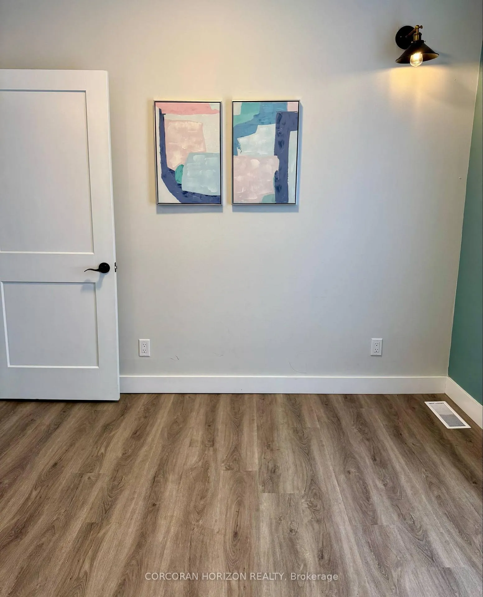 Photo 14 of 58 Walter Street, Kitchener — HOMEH
