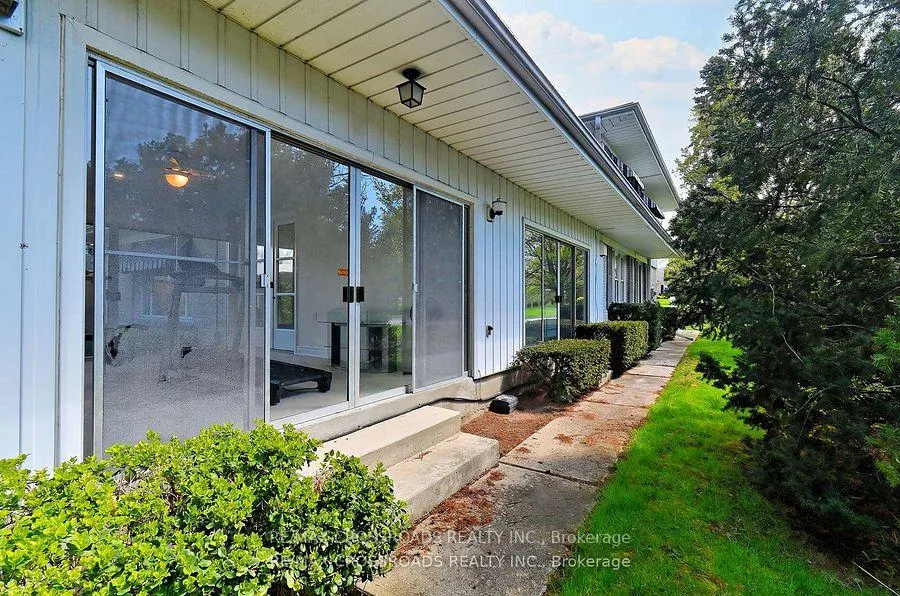 Photo 33 of 634 Brookside Drive, Oshawa, O'Neill — HOMEH