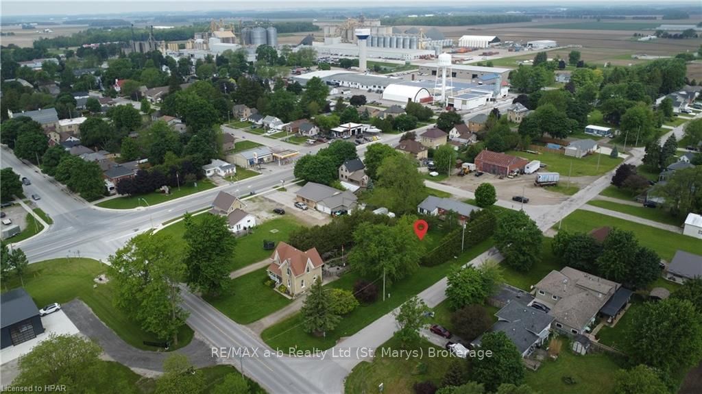 Photo 4 of - LORNE Ave, Bluewater, Hensall — HOMEH