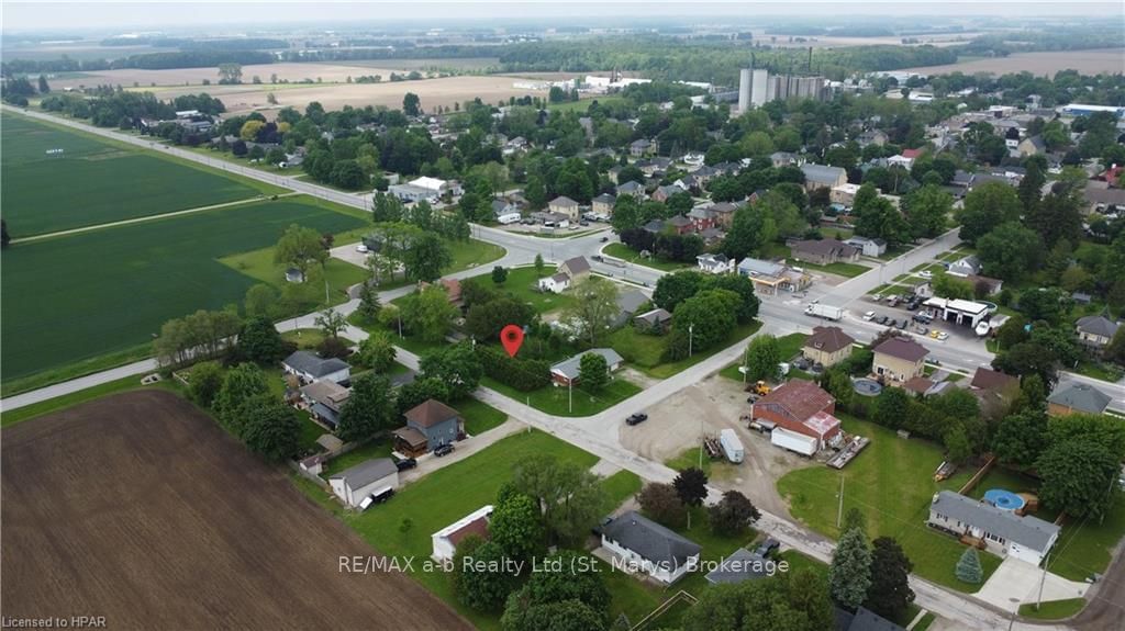 Photo 5 of - LORNE Ave, Bluewater, Hensall — HOMEH