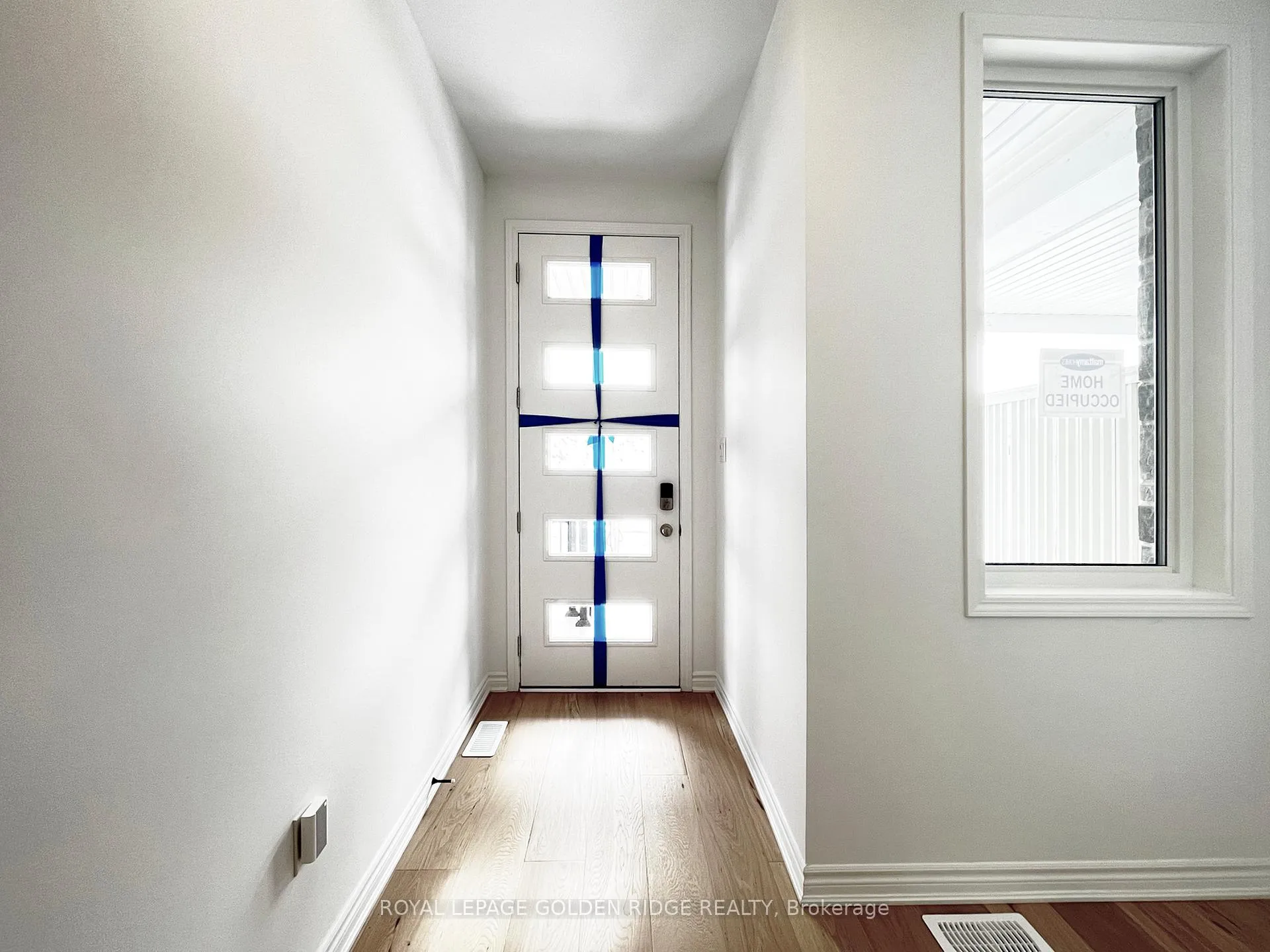 Photo 4 of 34 Azure Drive, Markham, Rural Markham — HOMEH