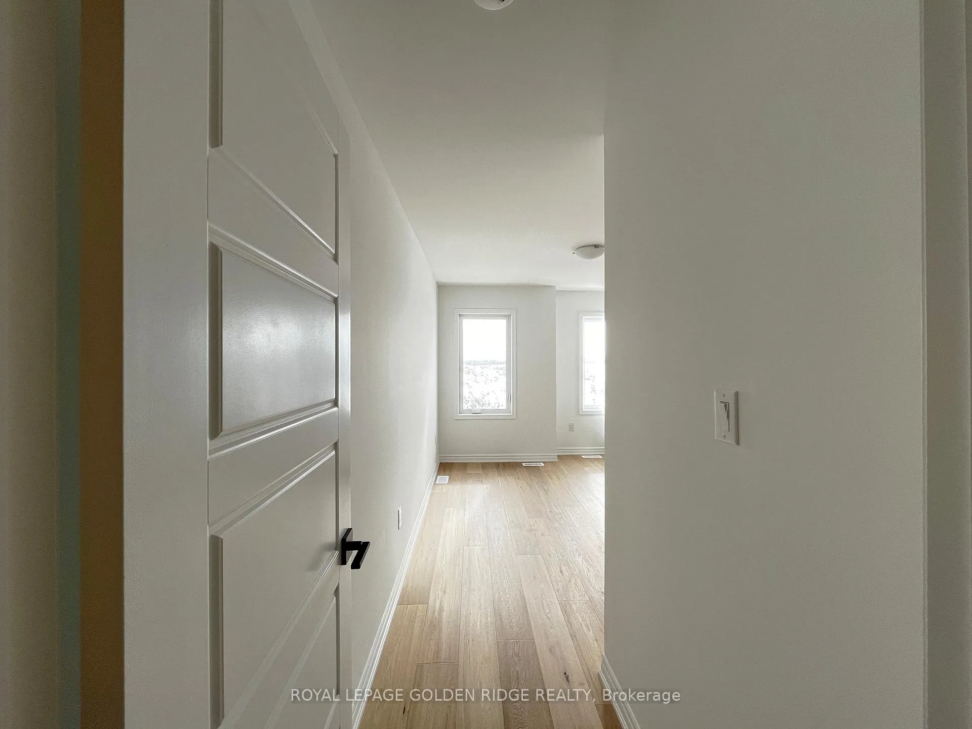 Photo 22 of 34 Azure Drive, Markham, Rural Markham — HOMEH