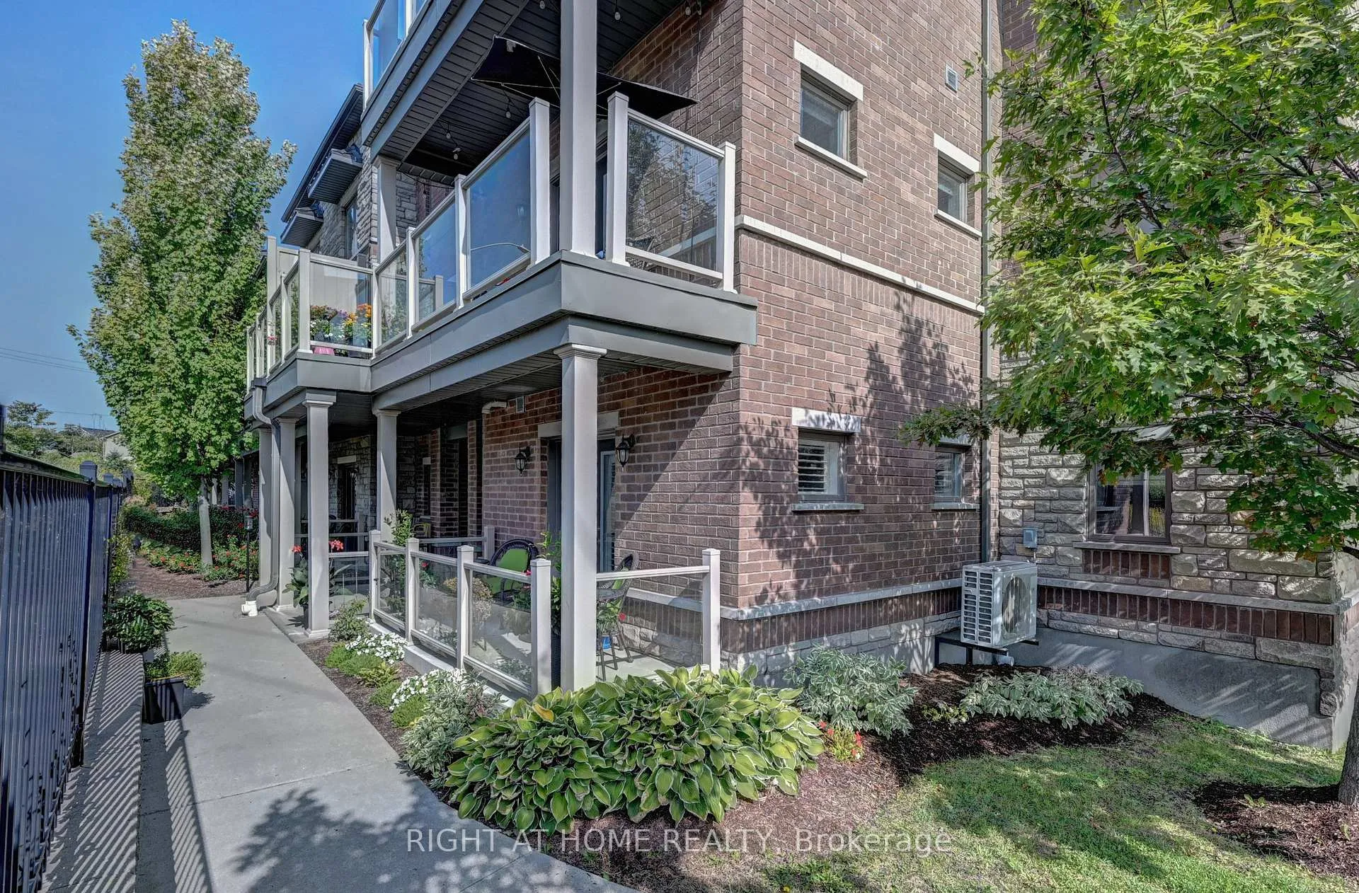 Photo 3 of Unit B, 1102 Fairway Road, Kitchener — HOMEH