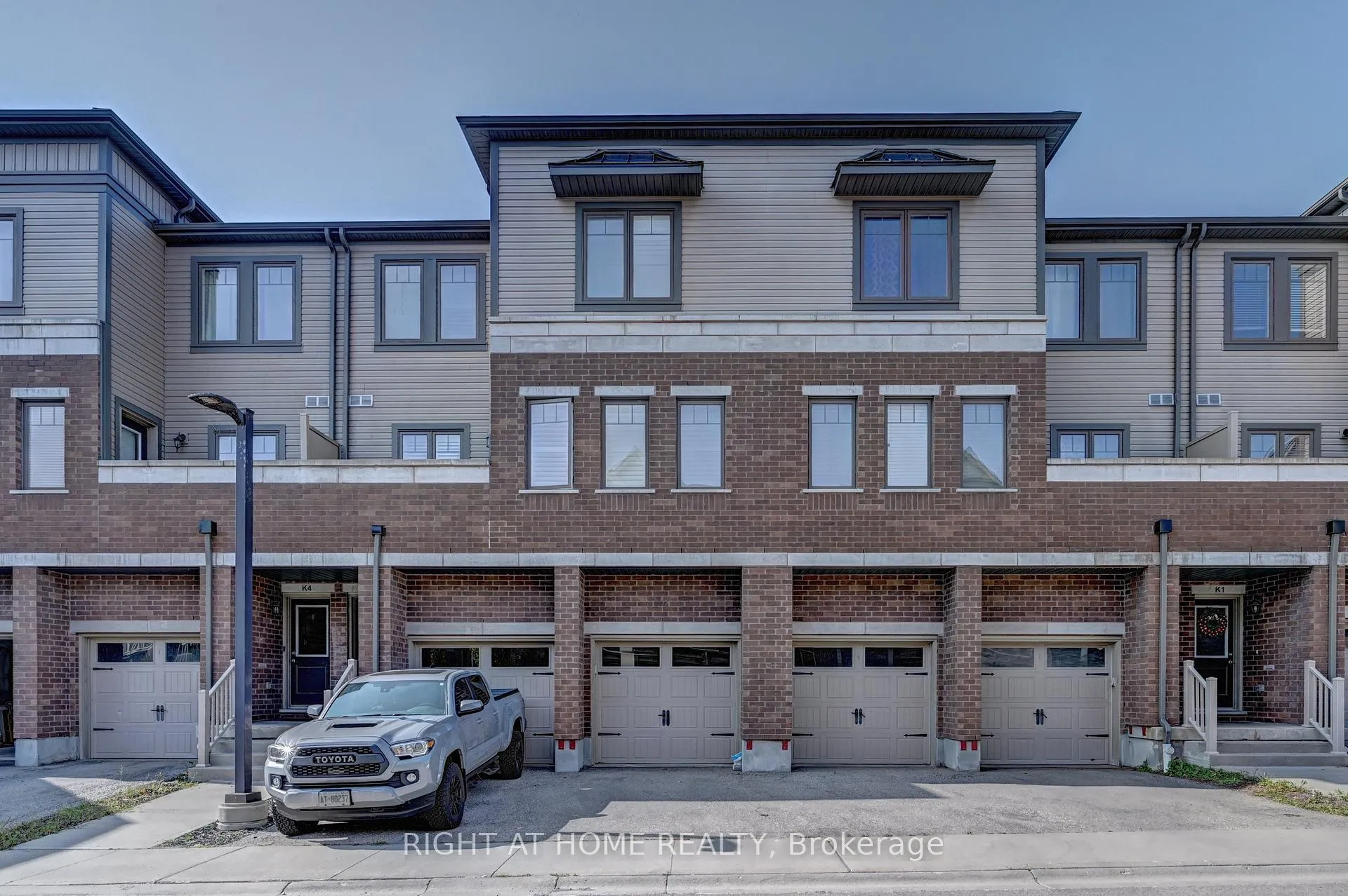 Photo 39 of Unit B, 1102 Fairway Road, Kitchener — HOMEH