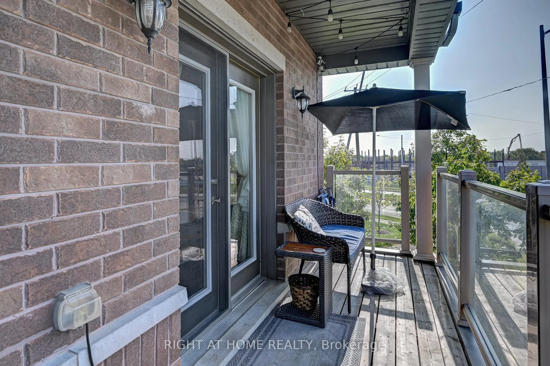 Photo 42 of Unit B, 1102 Fairway Road, Kitchener — HOMEH
