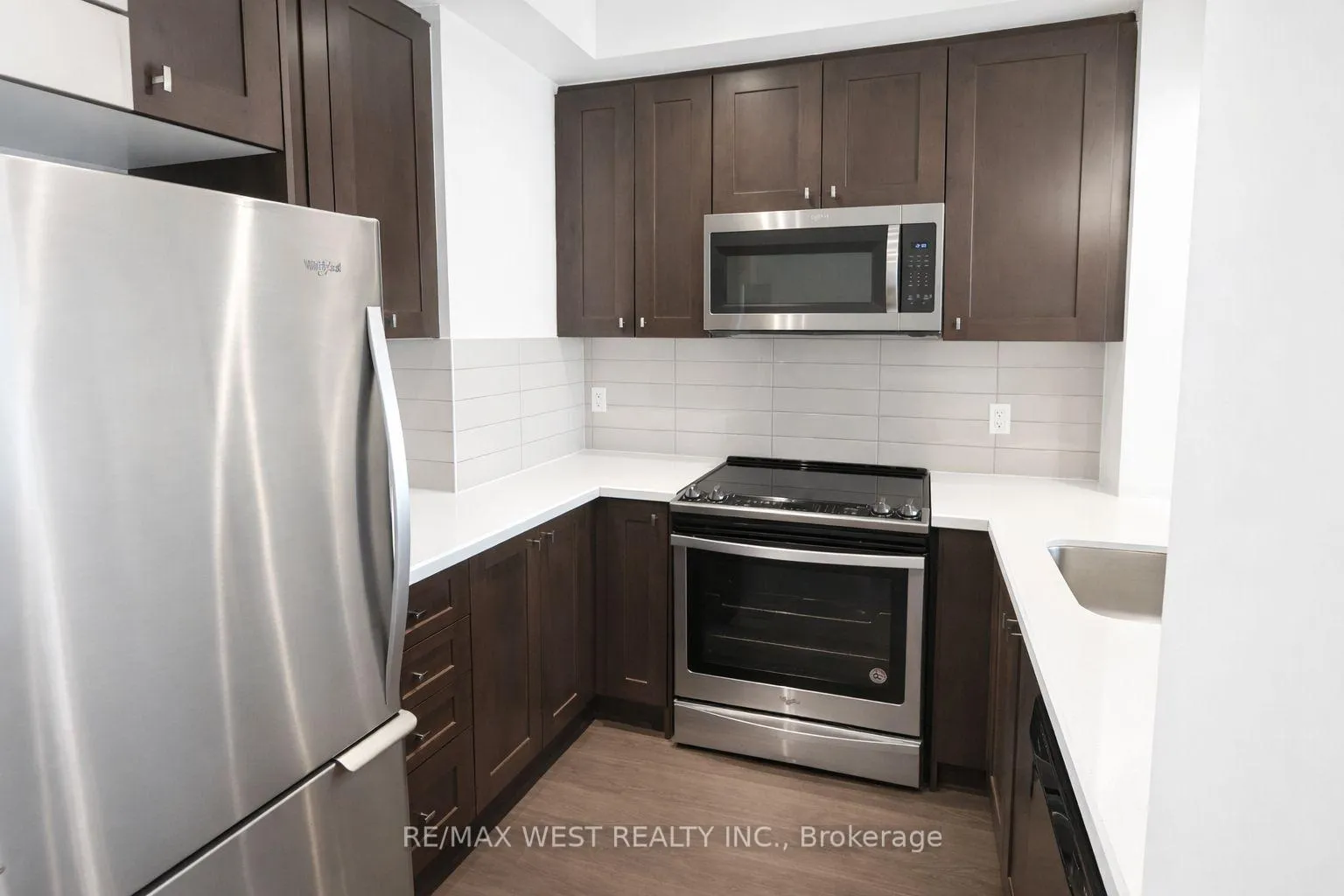 Photo 6 of Unit 326, 555 William Graham Drive, Aurora, Rural Aurora — HOMEH