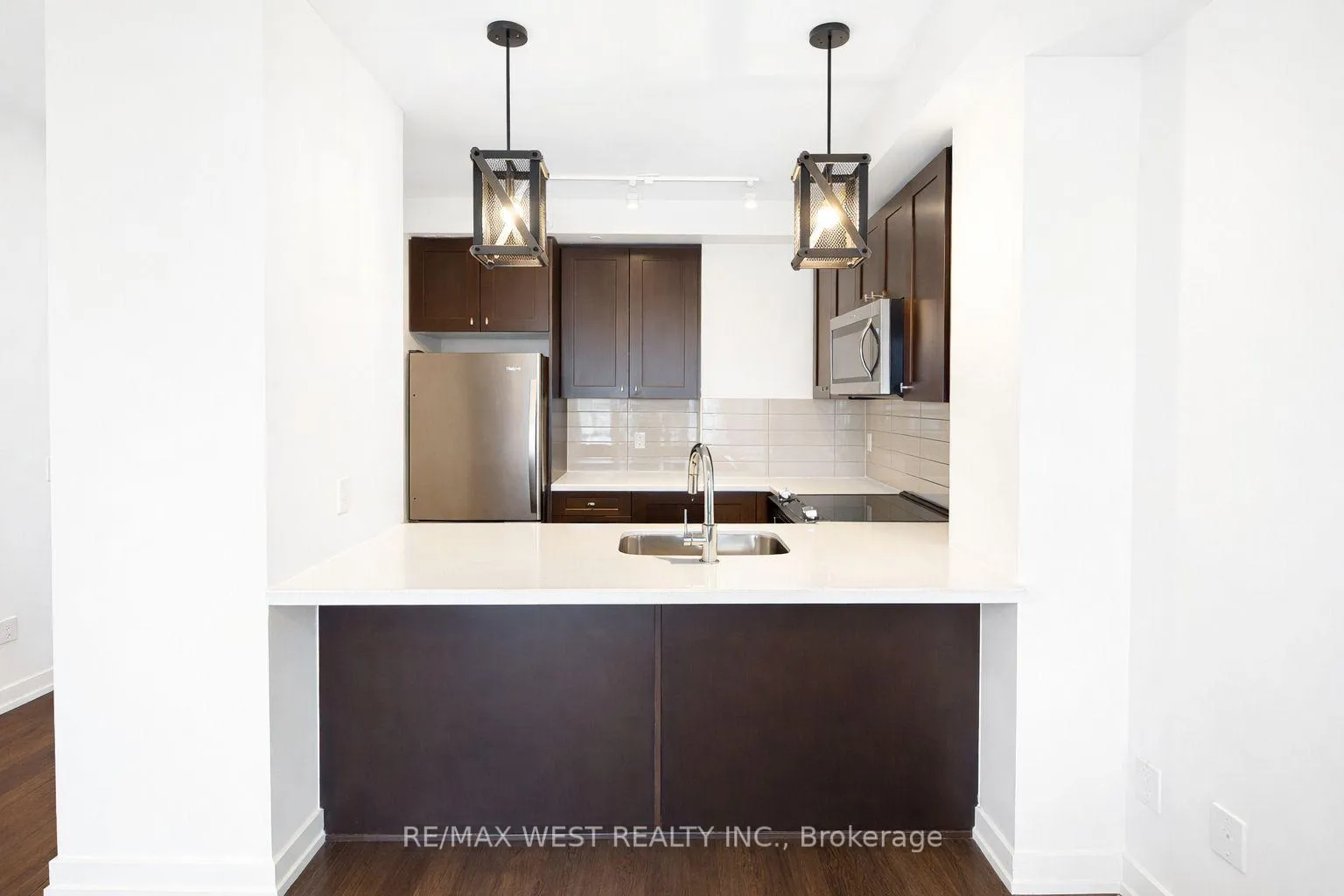Photo 8 of Unit 326, 555 William Graham Drive, Aurora, Rural Aurora — HOMEH