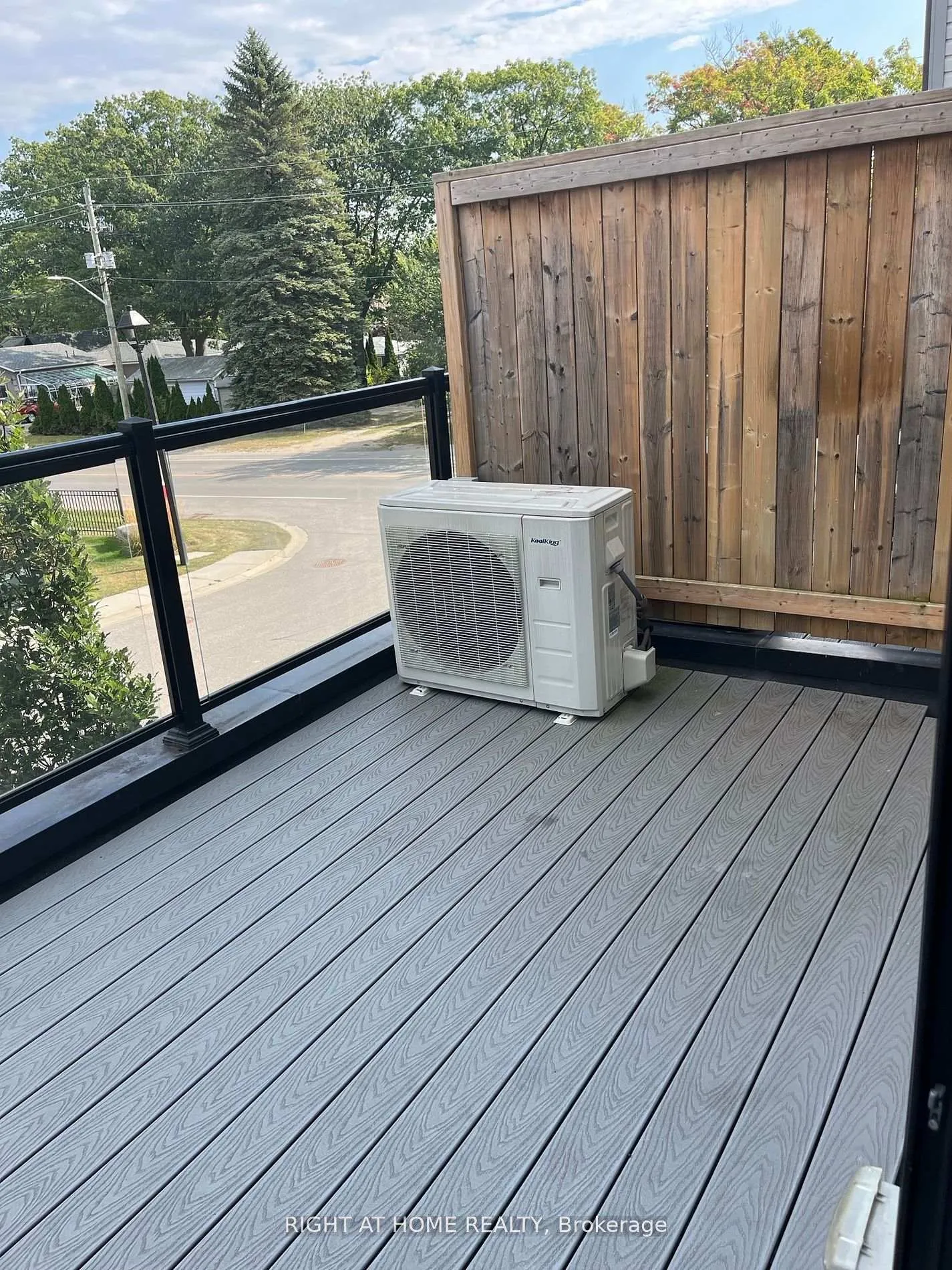 Photo 11 of 6 Bremont Way, Wasaga Beach — HOMEH