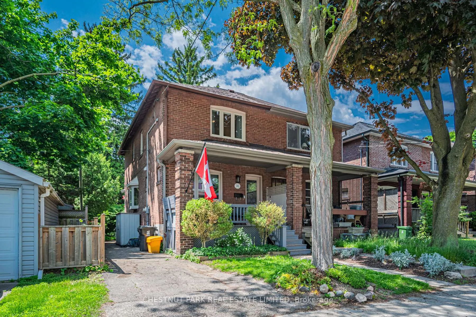 Photo 2 of 16 Thurston Road, Toronto, Mount Pleasant East — HOMEH