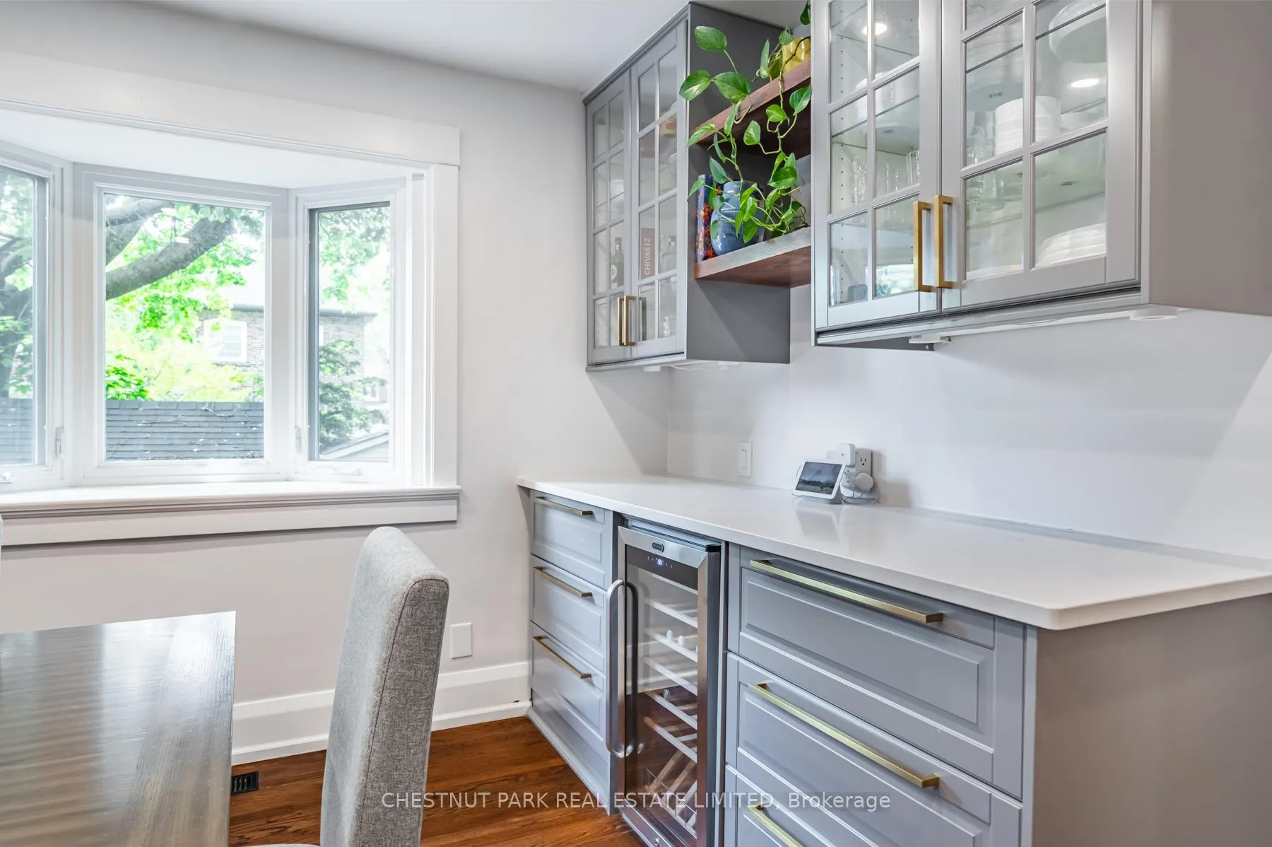 Photo 13 of 16 Thurston Road, Toronto, Mount Pleasant East — HOMEH