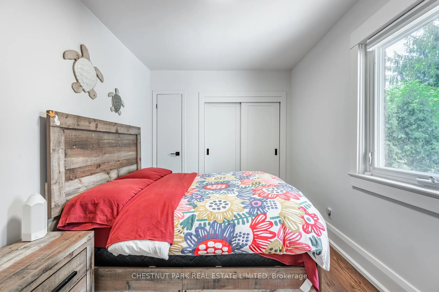 Photo 25 of 16 Thurston Road, Toronto, Mount Pleasant East — HOMEH