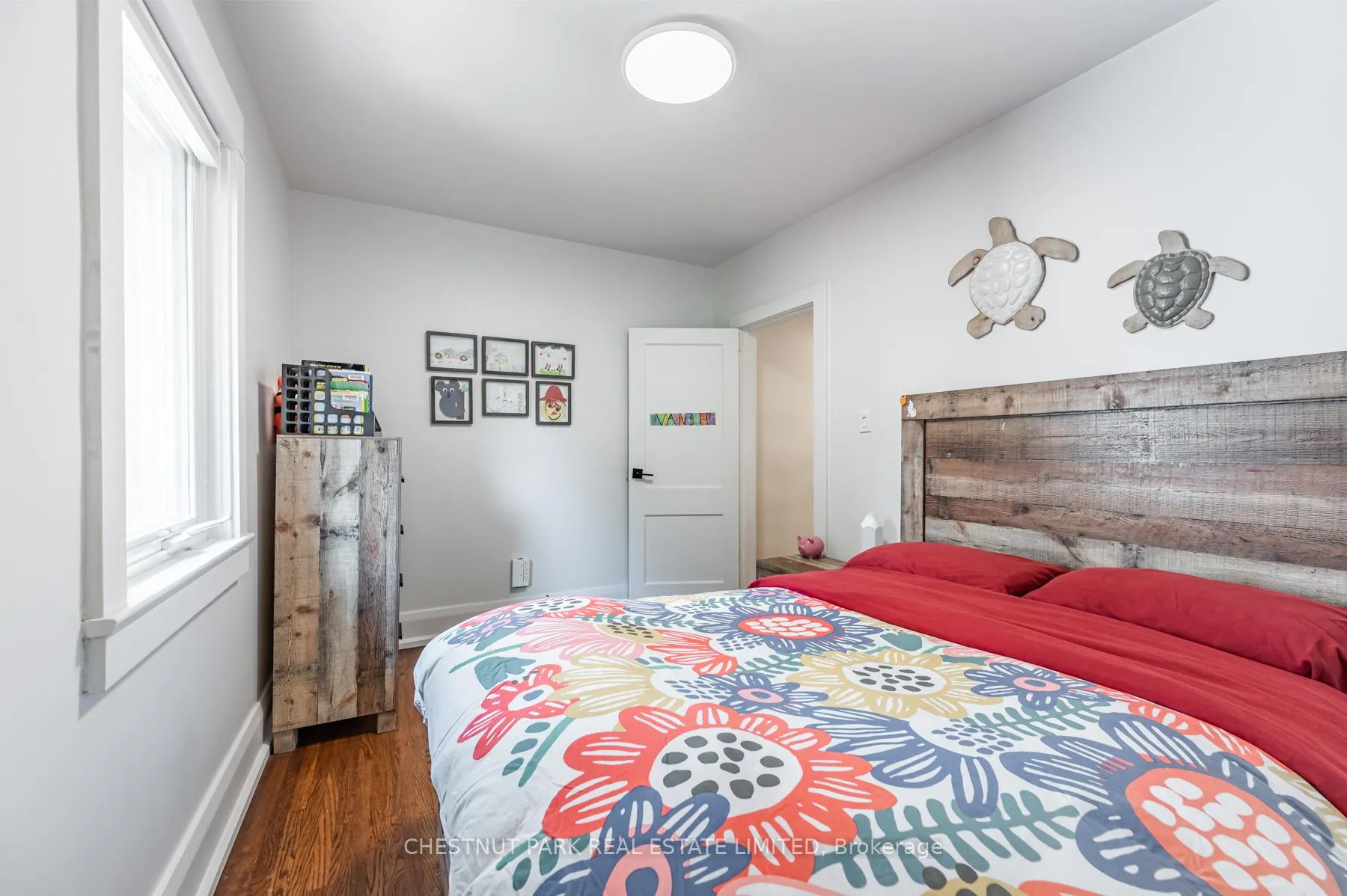 Photo 26 of 16 Thurston Road, Toronto, Mount Pleasant East — HOMEH