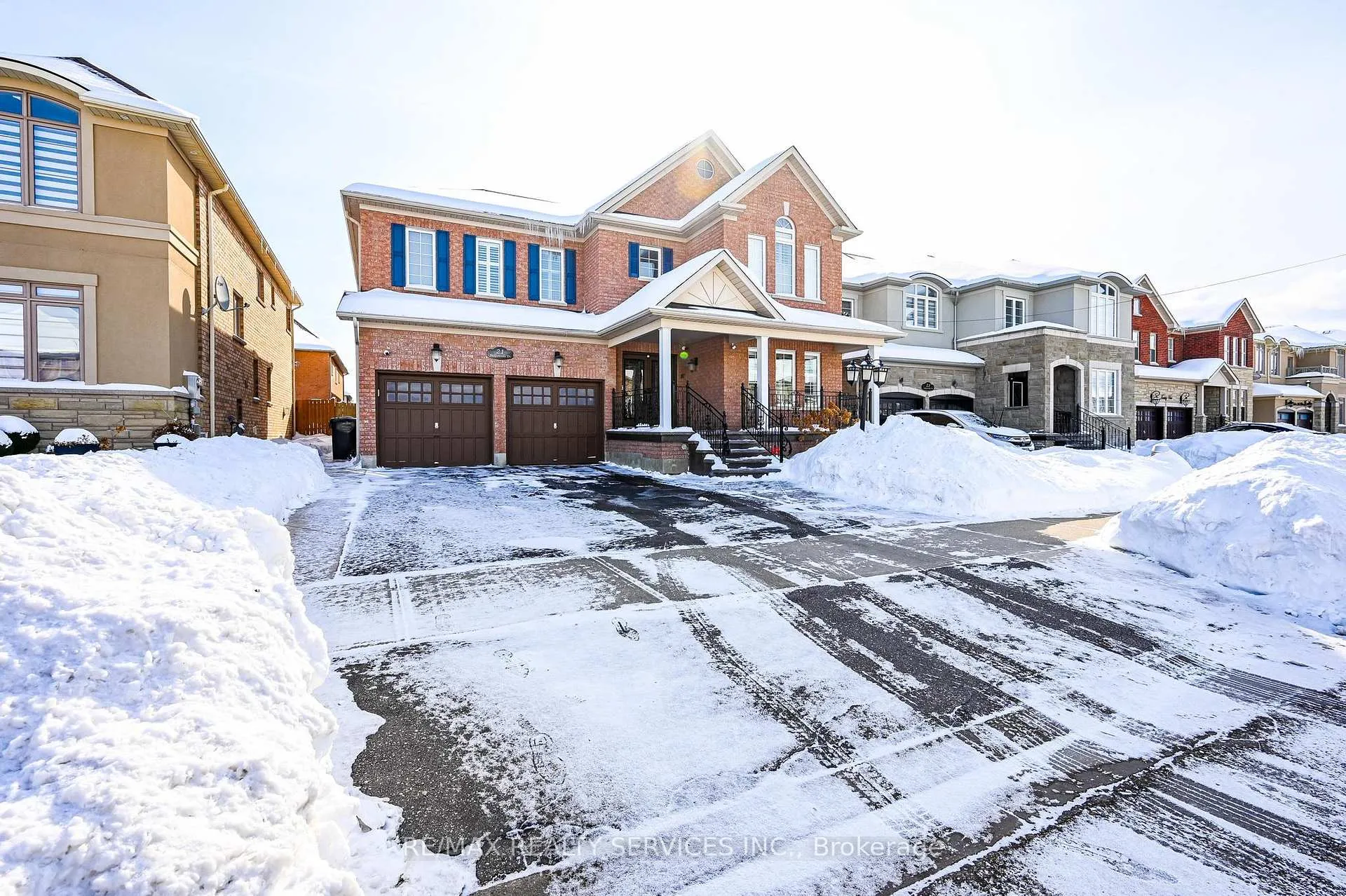 Photo 3 of Unit Bsmt, 21 Jacksonville Drive, Brampton, Vales of Castlemore — HOMEH