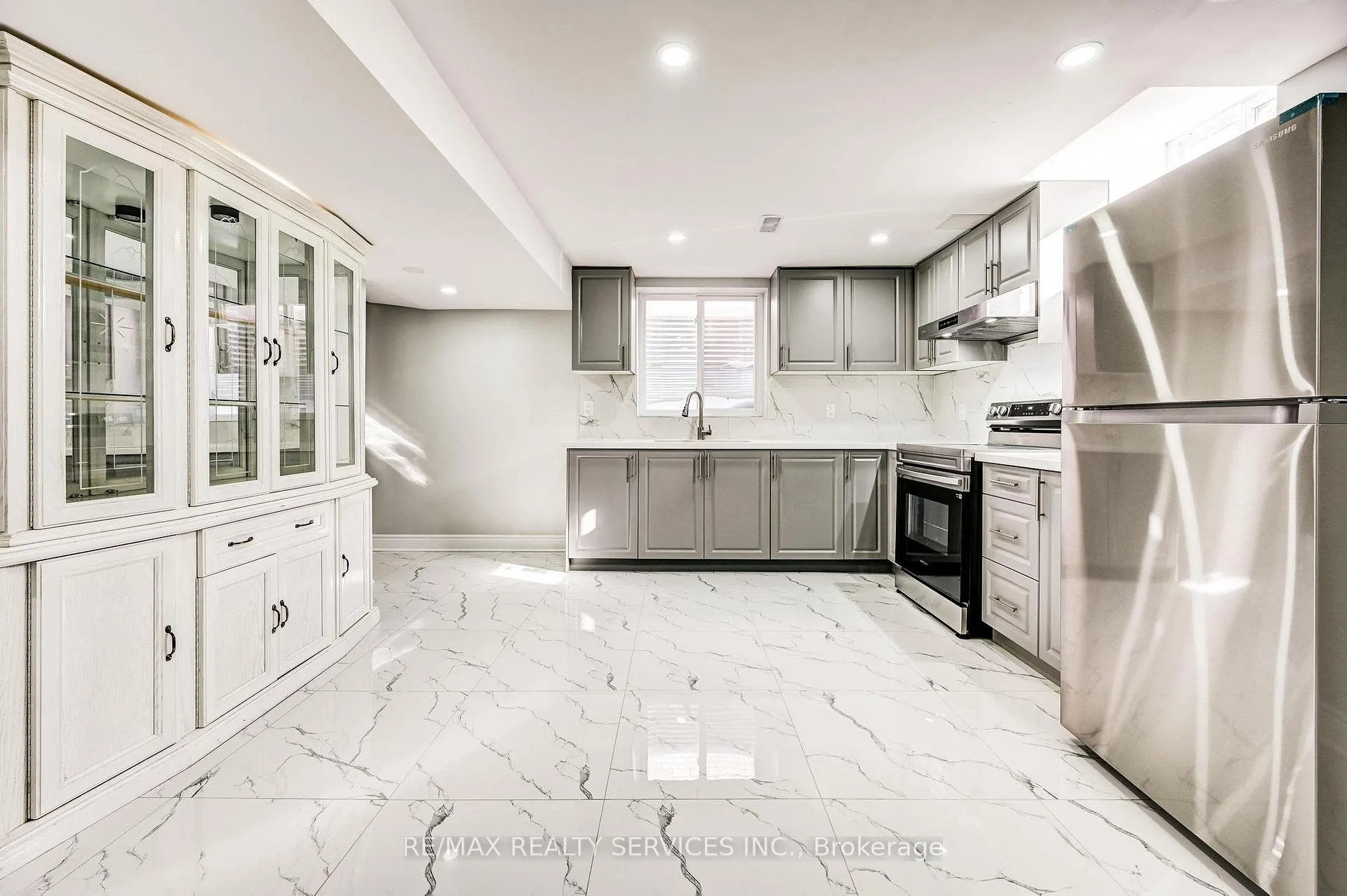 Photo 10 of Unit Bsmt, 21 Jacksonville Drive, Brampton, Vales of Castlemore — HOMEH