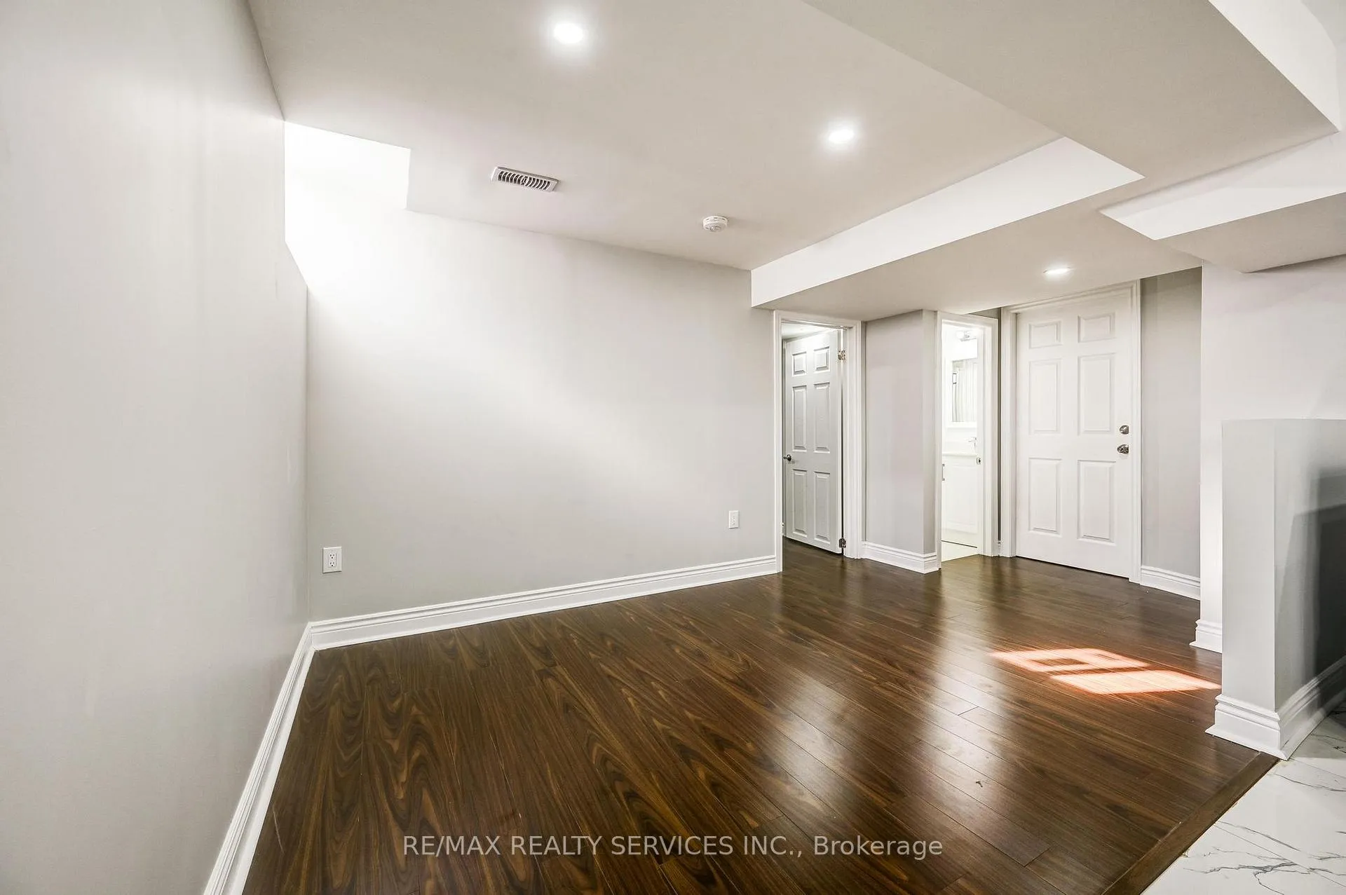 Photo 18 of Unit Bsmt, 21 Jacksonville Drive, Brampton, Vales of Castlemore — HOMEH