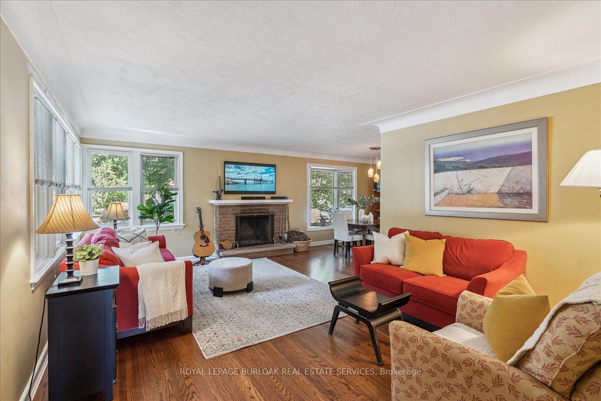 Photo 4 of 1424 Alfred Crescent, Burlington, Brant — HOMEH