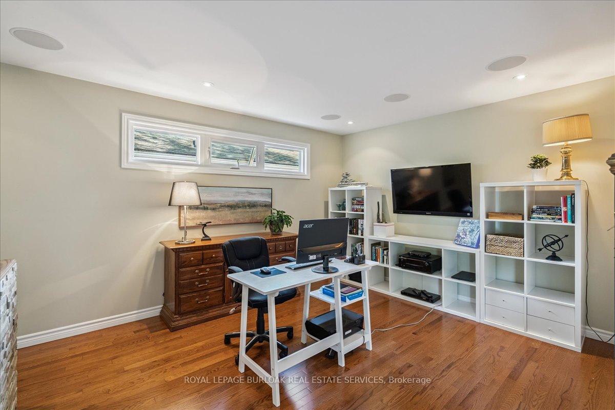 Photo 14 of 1424 Alfred Crescent, Burlington, Brant — HOMEH