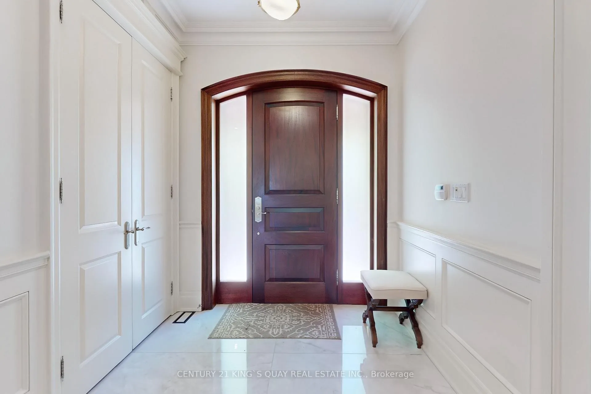 Photo 20 of 488A Fairlawn Avenue, Toronto, Bedford Park-Nortown — HOMEH