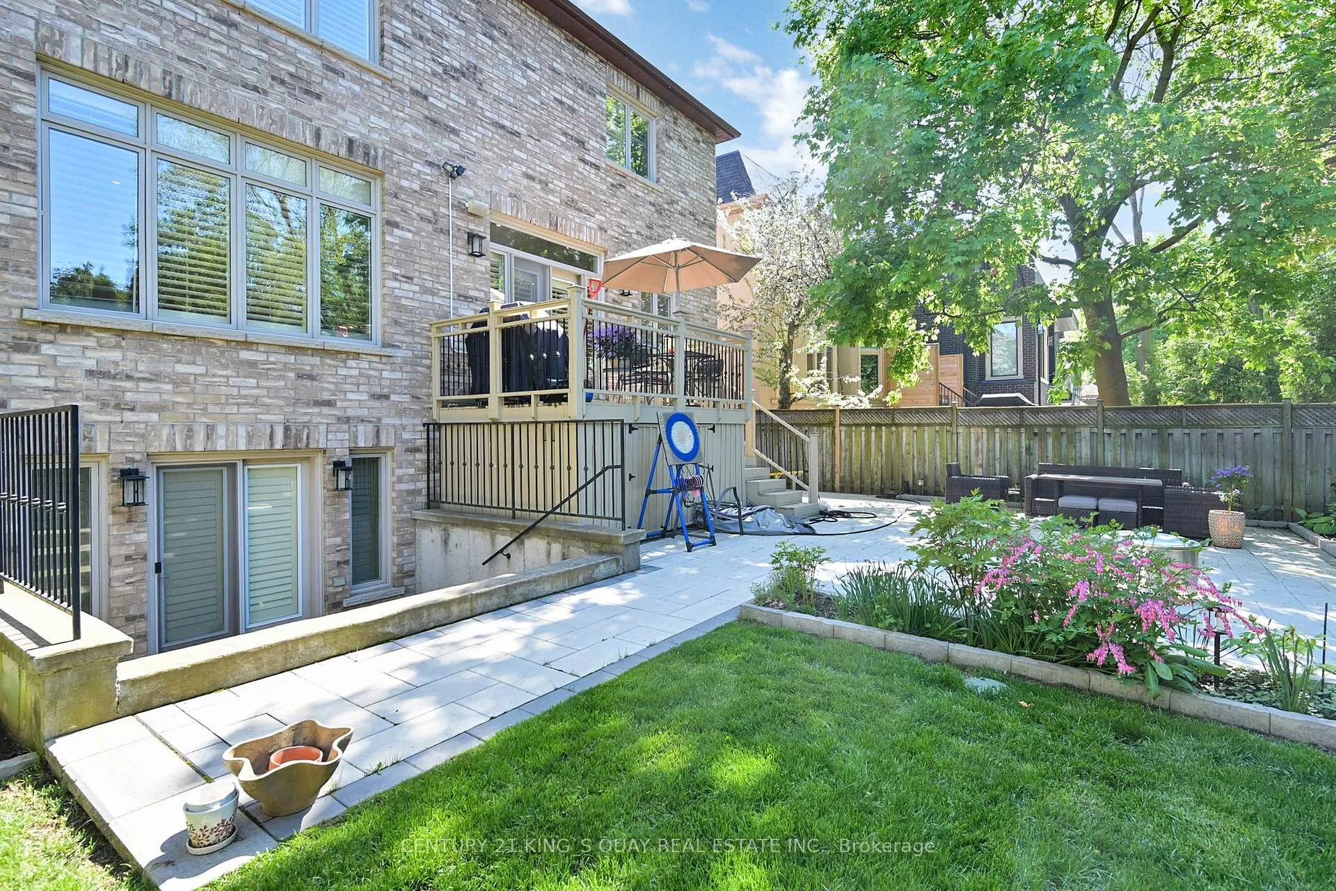 Photo 36 of 488A Fairlawn Avenue, Toronto, Bedford Park-Nortown — HOMEH