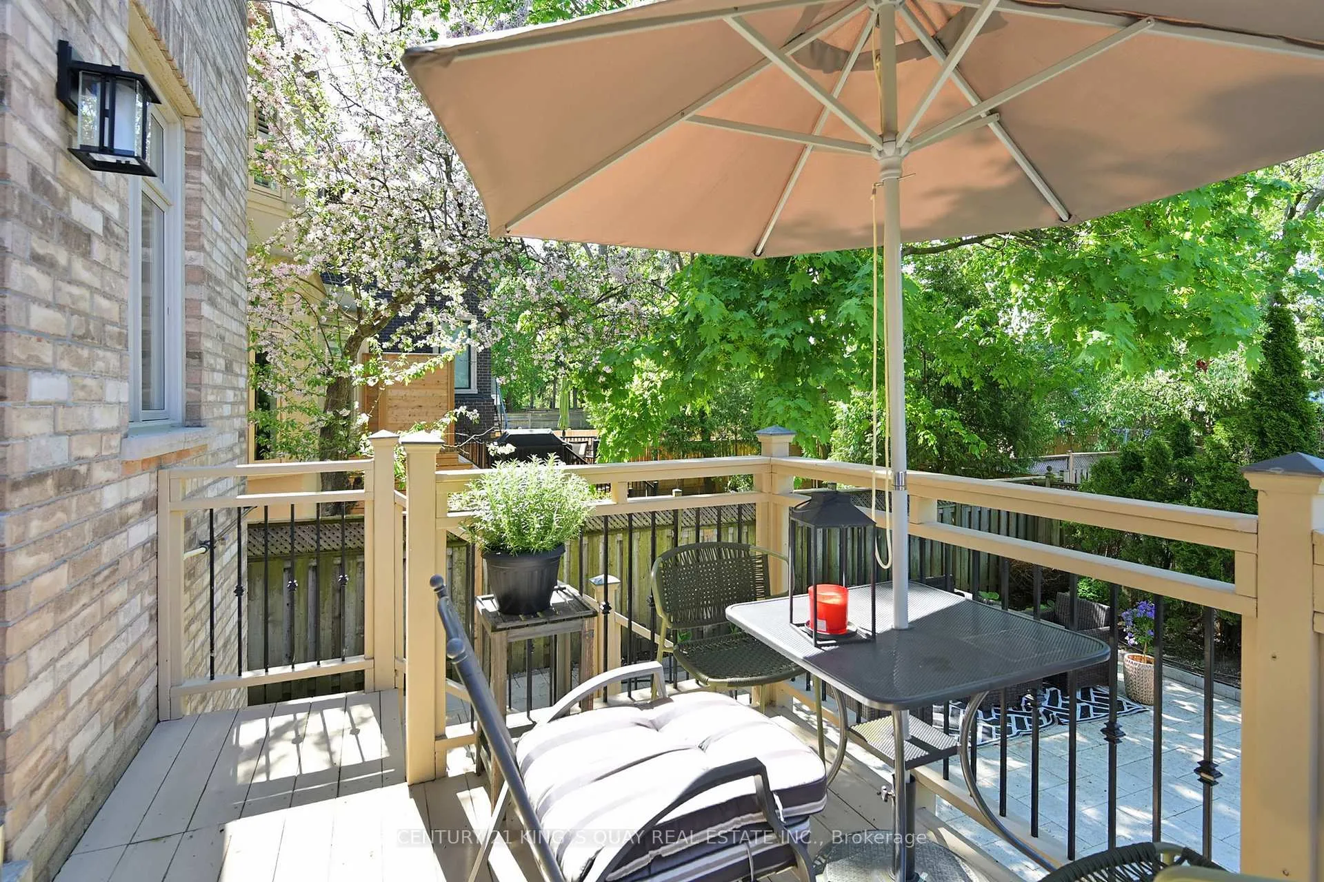 Photo 39 of 488A Fairlawn Avenue, Toronto, Bedford Park-Nortown — HOMEH