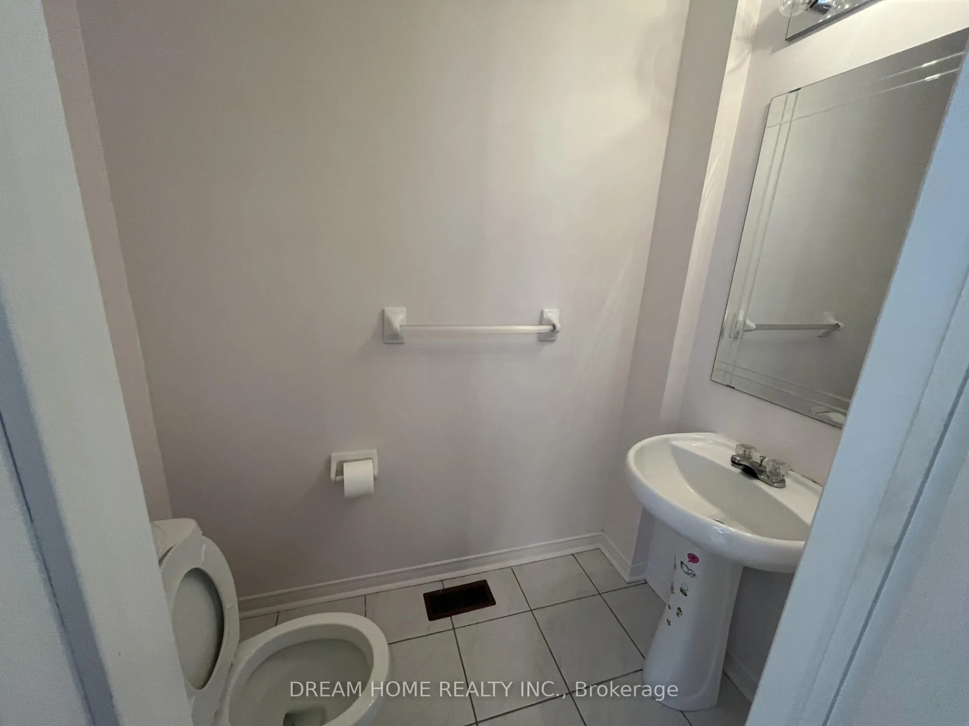 Photo 7 of 79 Cairncross Crescent, Markham, Milliken Mills East — HOMEH