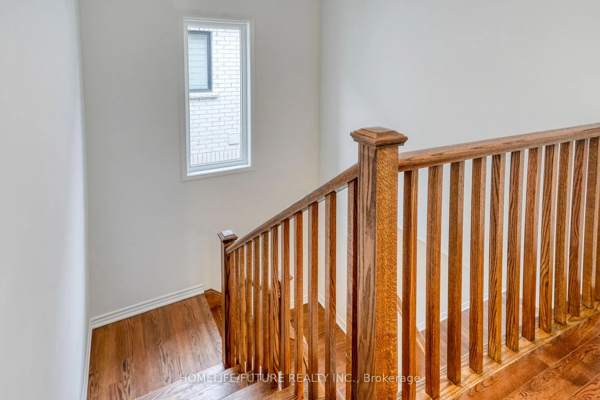 Photo 27 of 1481 MockingBird Square, Pickering, Rural Pickering — HOMEH
