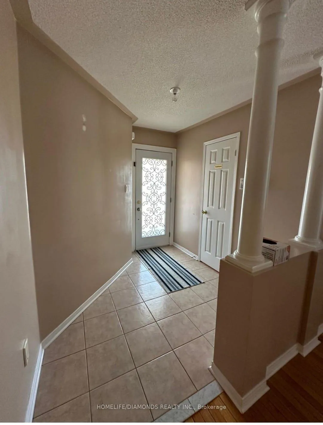 Photo 2 of Unit UPPER, 39 Capistro Street, Brampton, Fletcher's Meadow — HOMEH