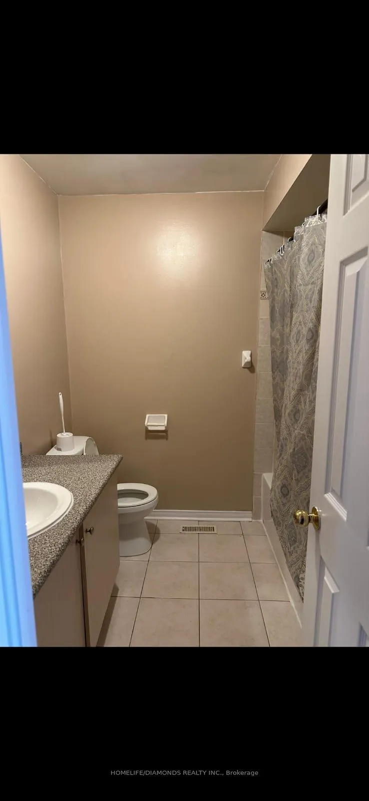 Photo 11 of Unit UPPER, 39 Capistro Street, Brampton, Fletcher's Meadow — HOMEH