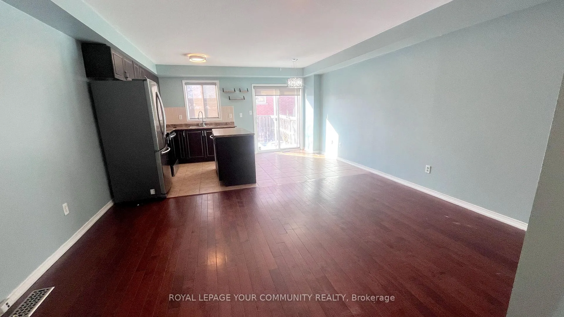 Photo 7 of 8 Arbuckle Way, Whitby, Blue Grass Meadows — HOMEH