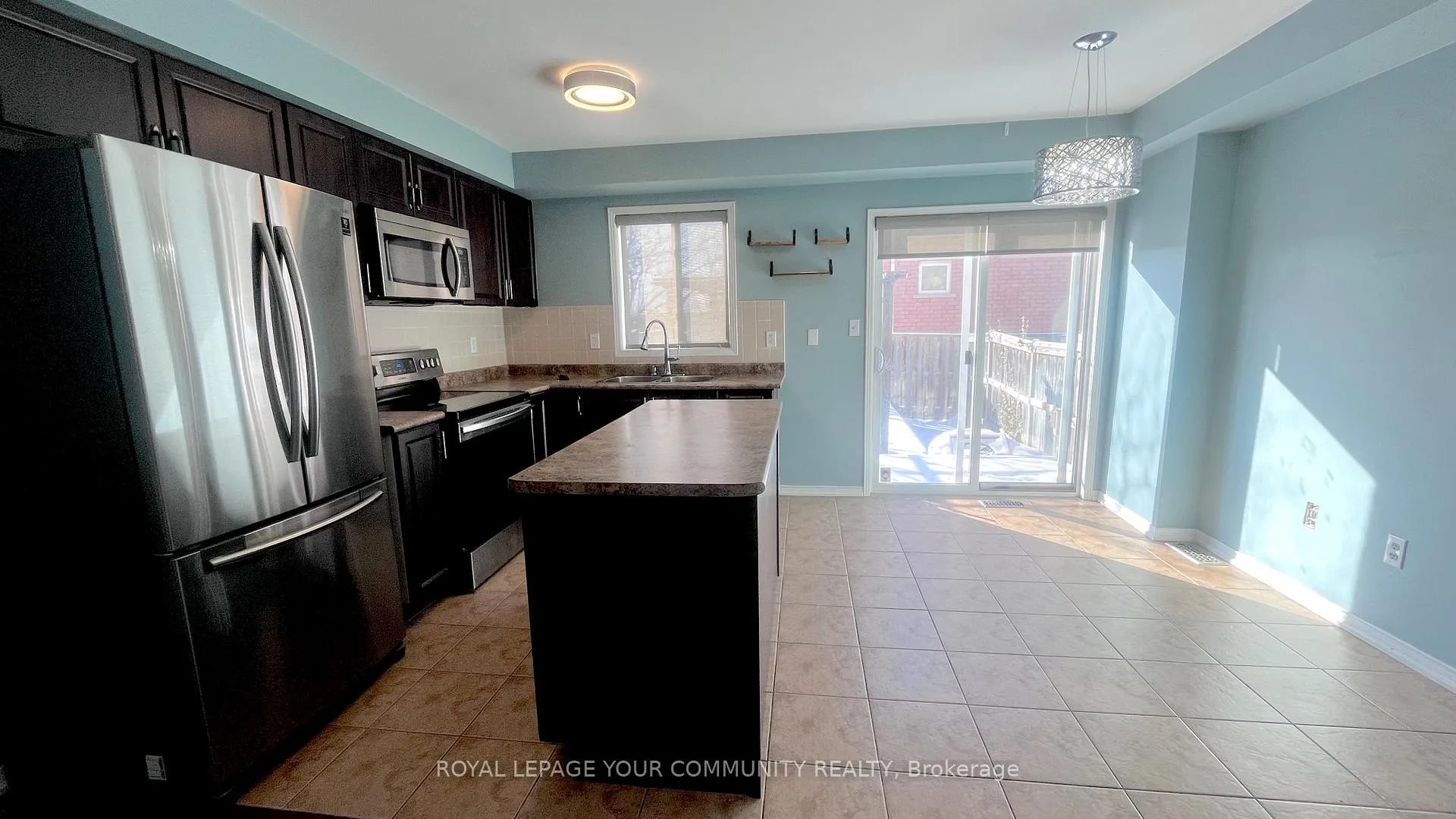 Photo 10 of 8 Arbuckle Way, Whitby, Blue Grass Meadows — HOMEH