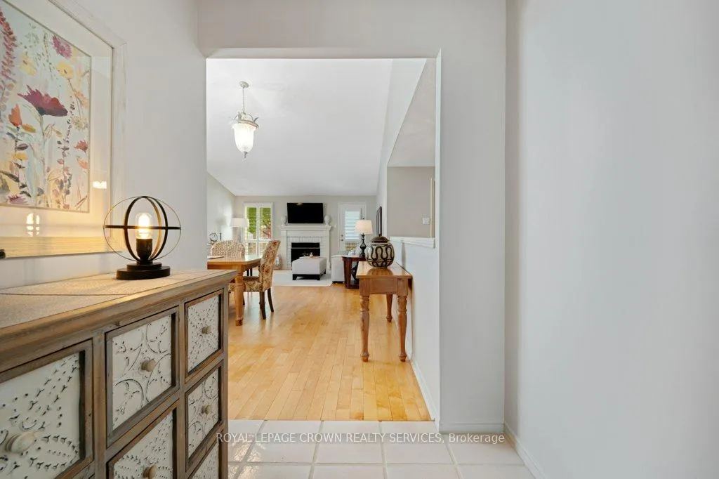 Photo 5 of 15 Quinte Crescent, Kitchener — HOMEH