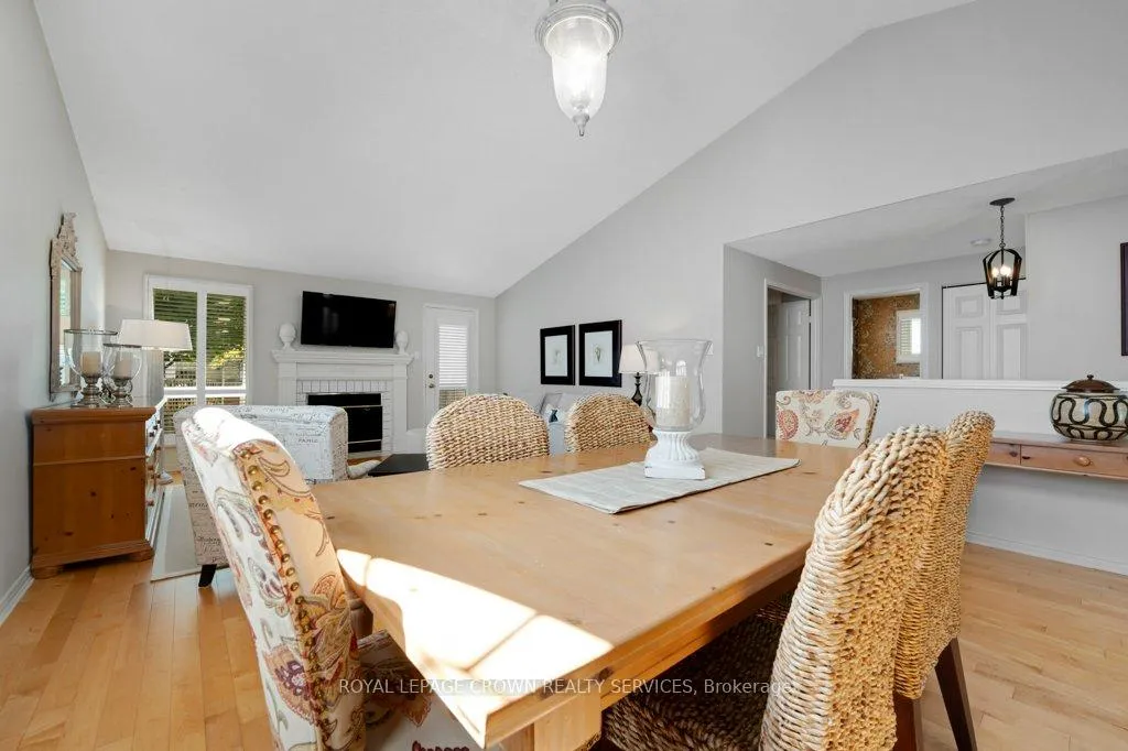 Photo 12 of 15 Quinte Crescent, Kitchener — HOMEH
