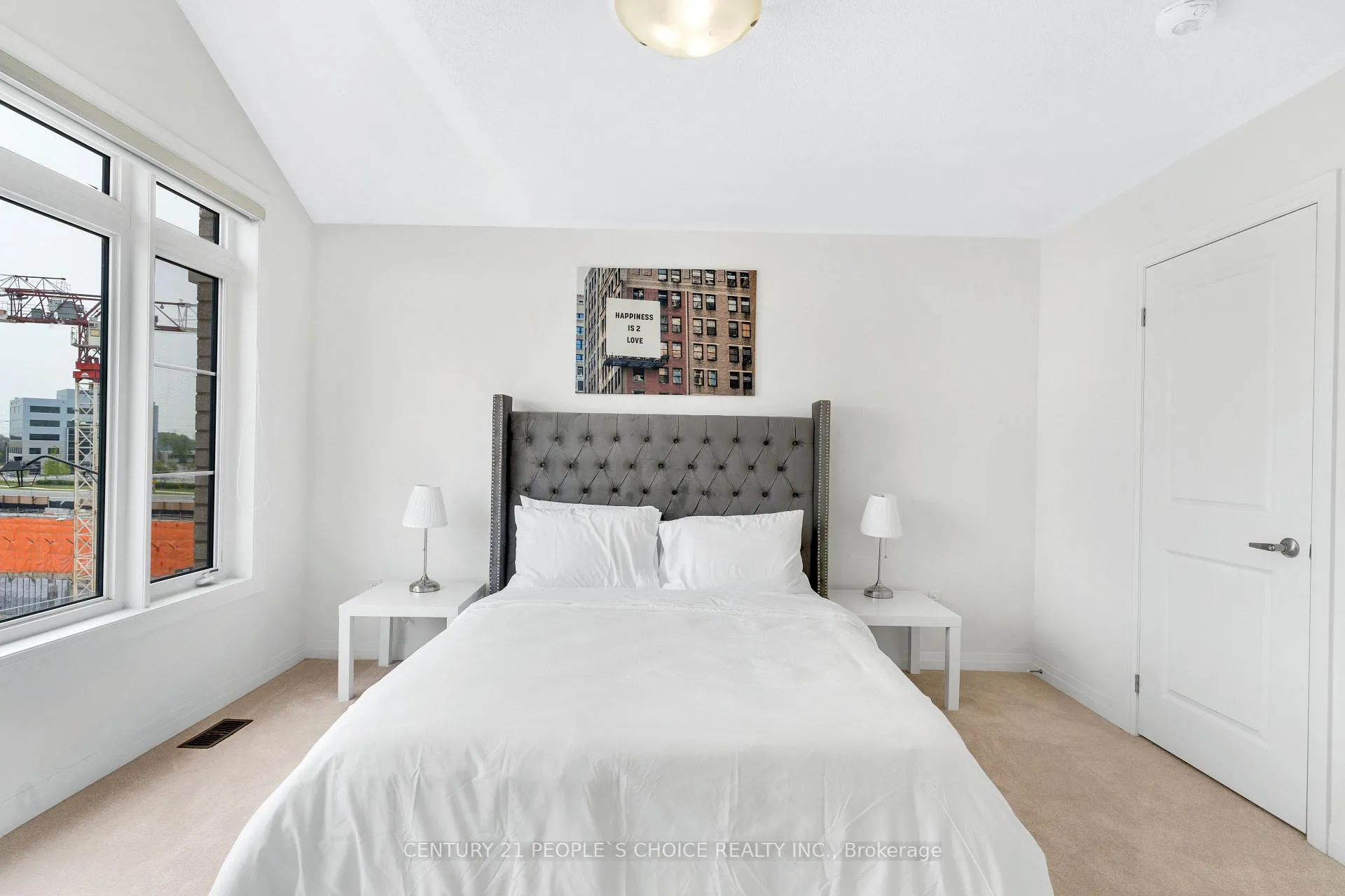 Photo 13 of 18 Skyridge Drive, Brampton, Bram East — HOMEH