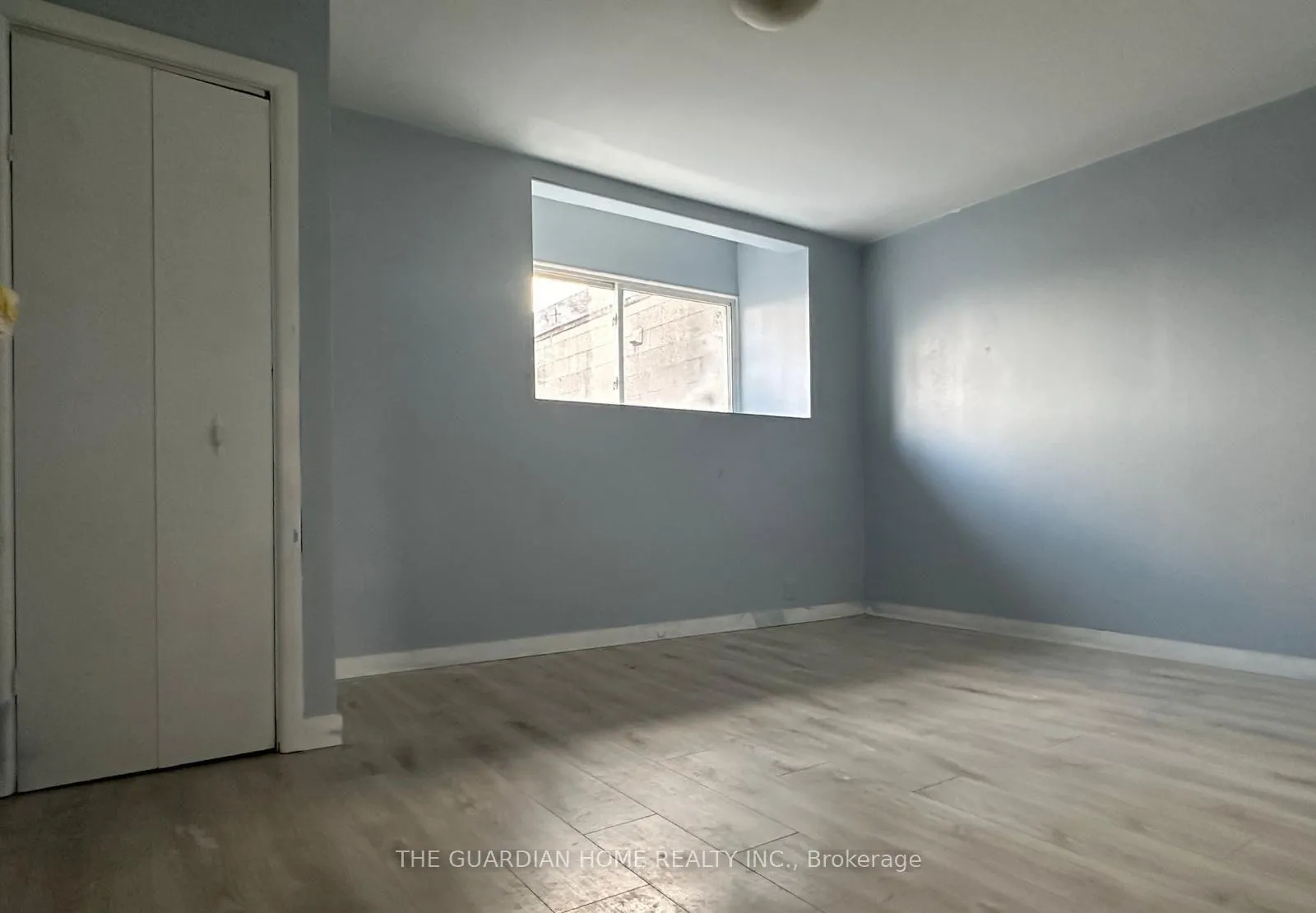 Photo 3 of Unit 2, 1525 Barton Street E, Hamilton, Homeside — HOMEH