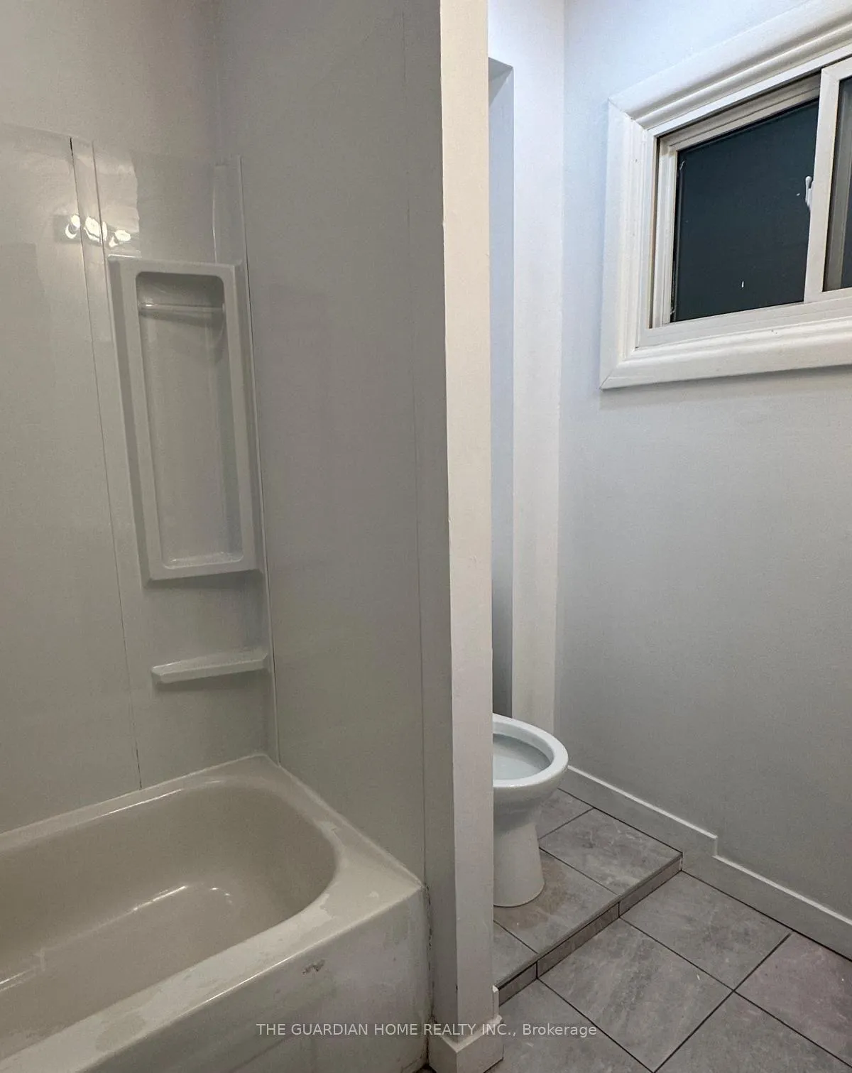 Photo 5 of Unit 2, 1525 Barton Street E, Hamilton, Homeside — HOMEH