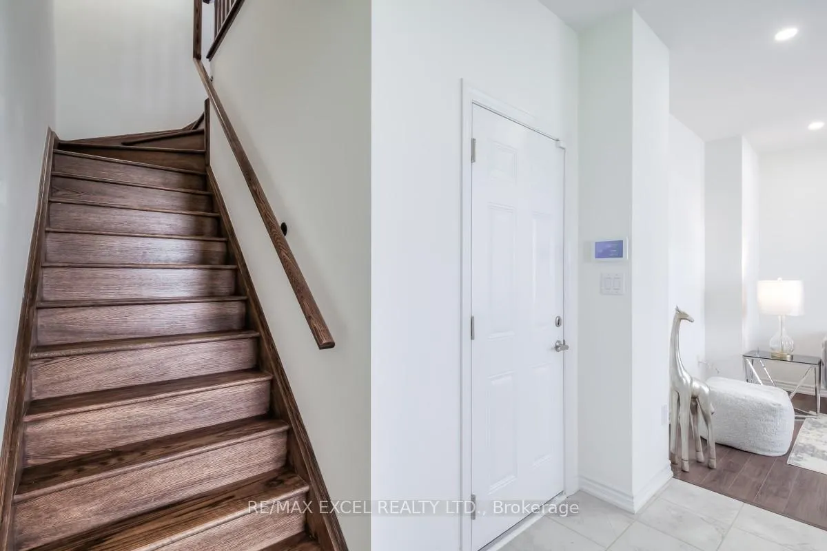 Photo 6 of 30 Massachusetts Lane, Markham, Wismer — HOMEH