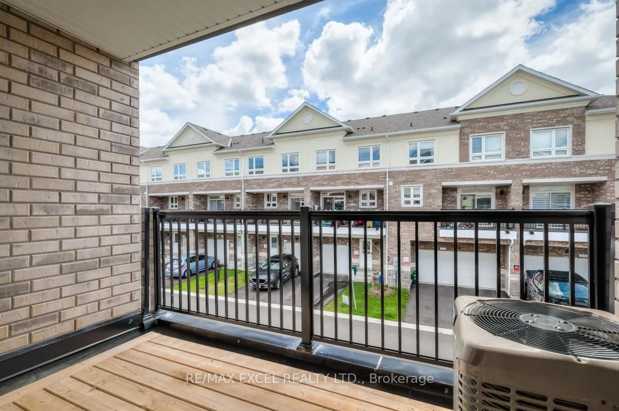 Photo 24 of 30 Massachusetts Lane, Markham, Wismer — HOMEH