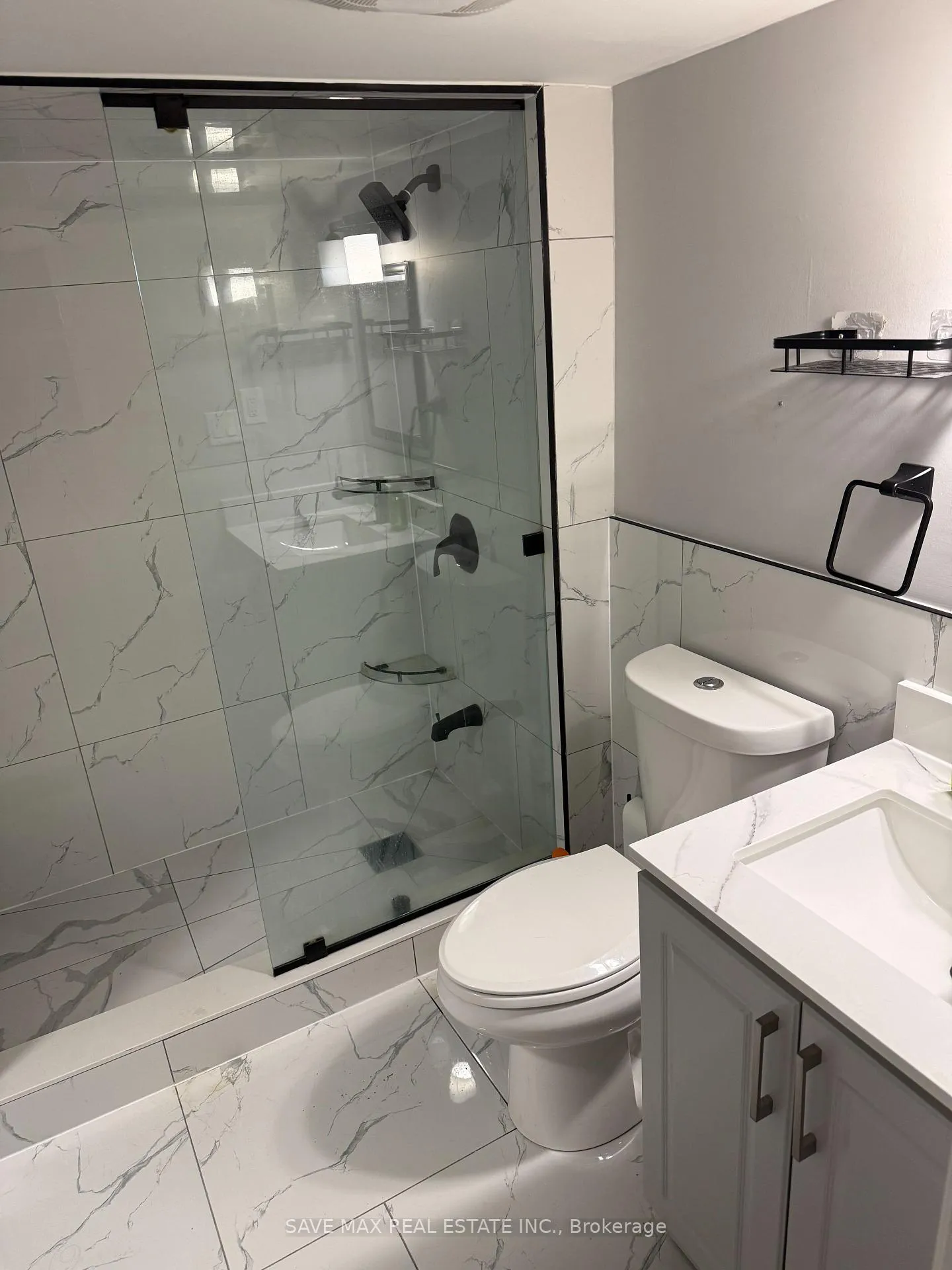 Photo 6 of 24 Knapton Avenue, Ajax, Central — HOMEH