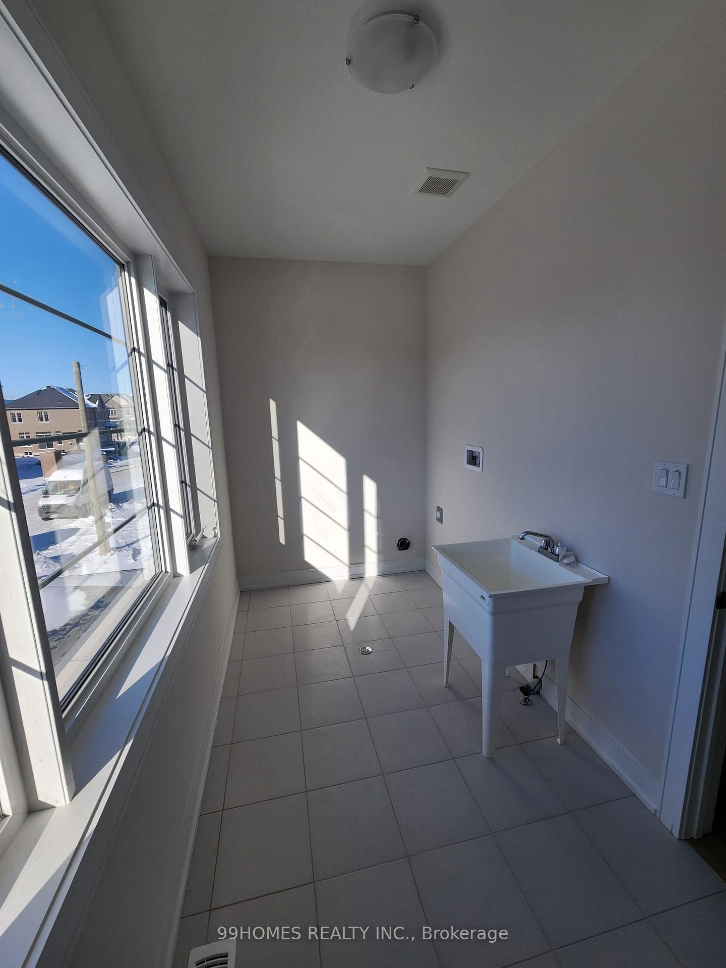 Photo 20 of 80 Henshaw Drive, Erin — HOMEH