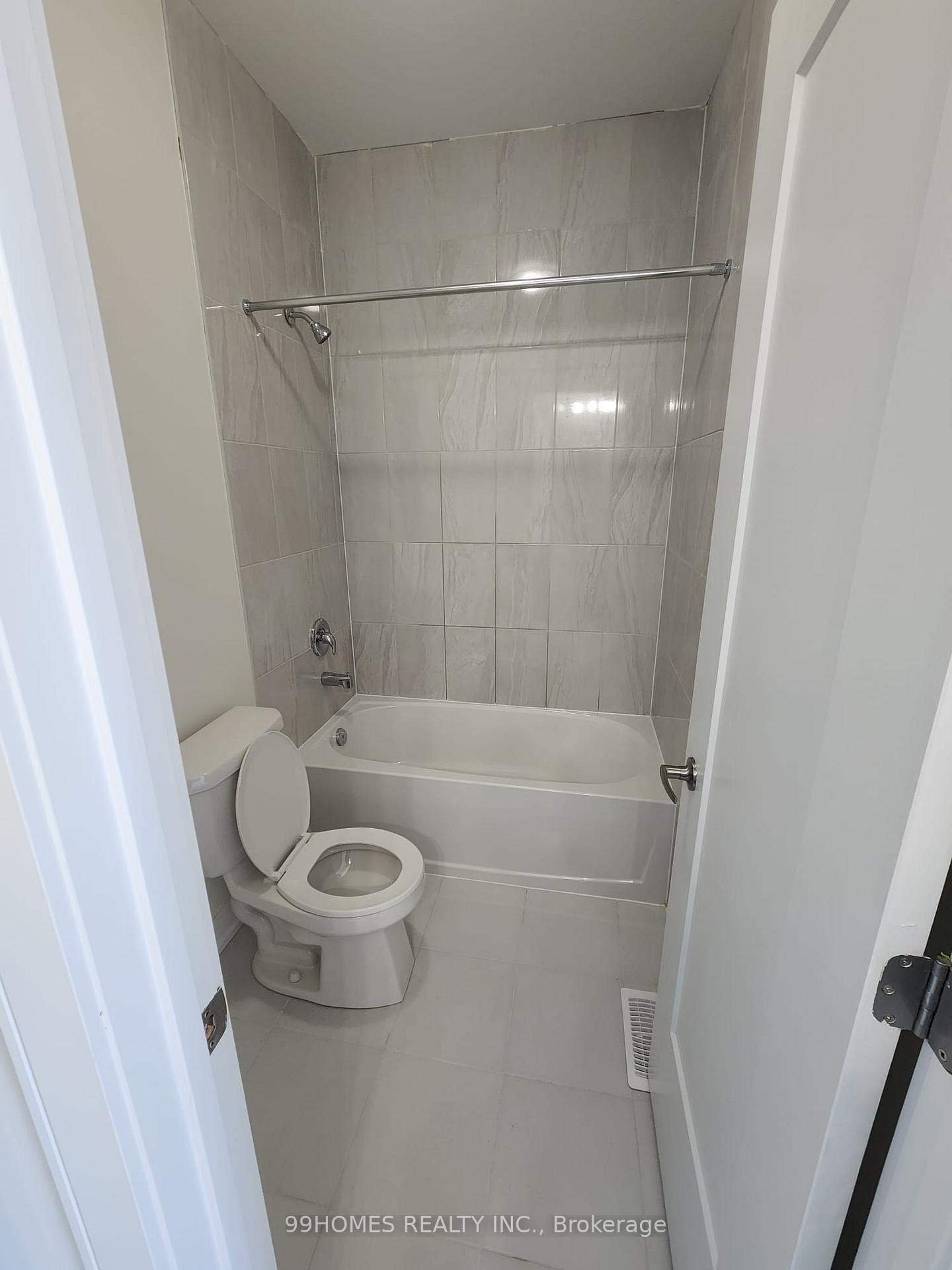 Photo 33 of 80 Henshaw Drive, Erin — HOMEH