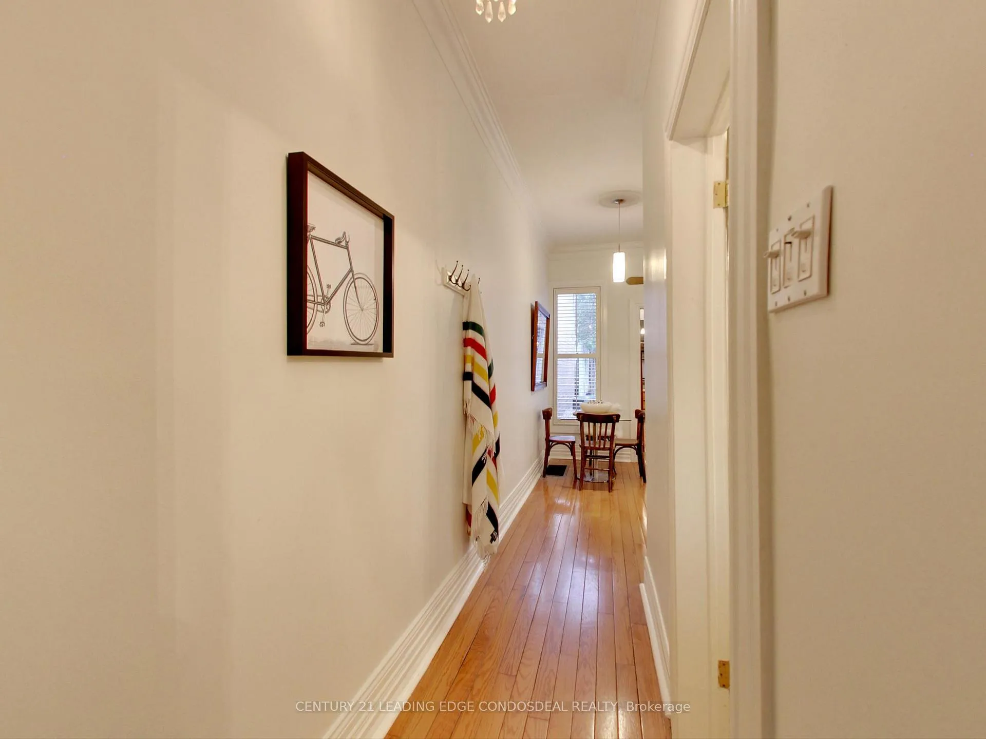 Photo 5 of 50 Lippincott Street, Toronto, Kensington-Chinatown — HOMEH